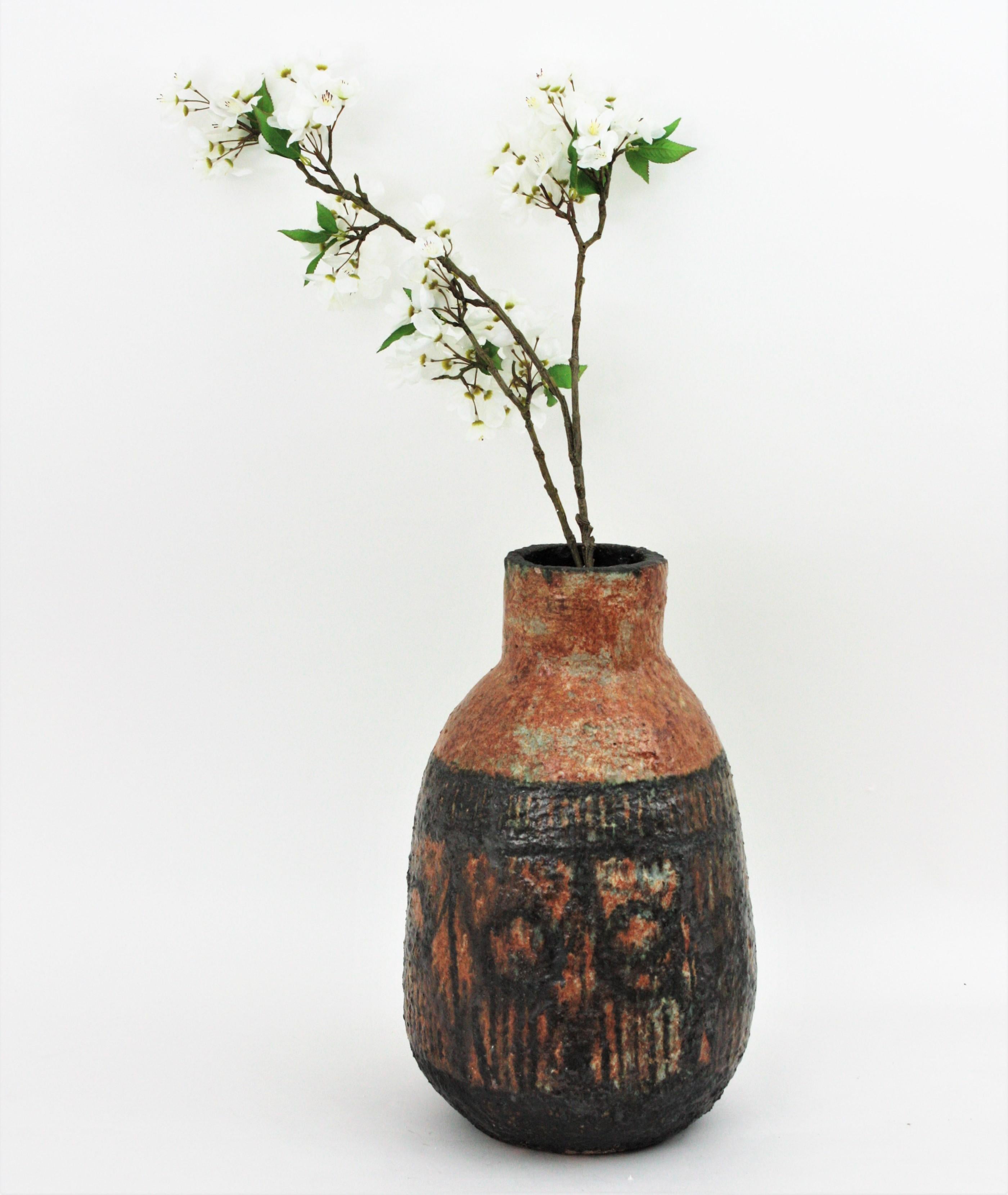 Vase surdimensionné en terre cuite émaillée avec décoration abstraite noire en vente 12