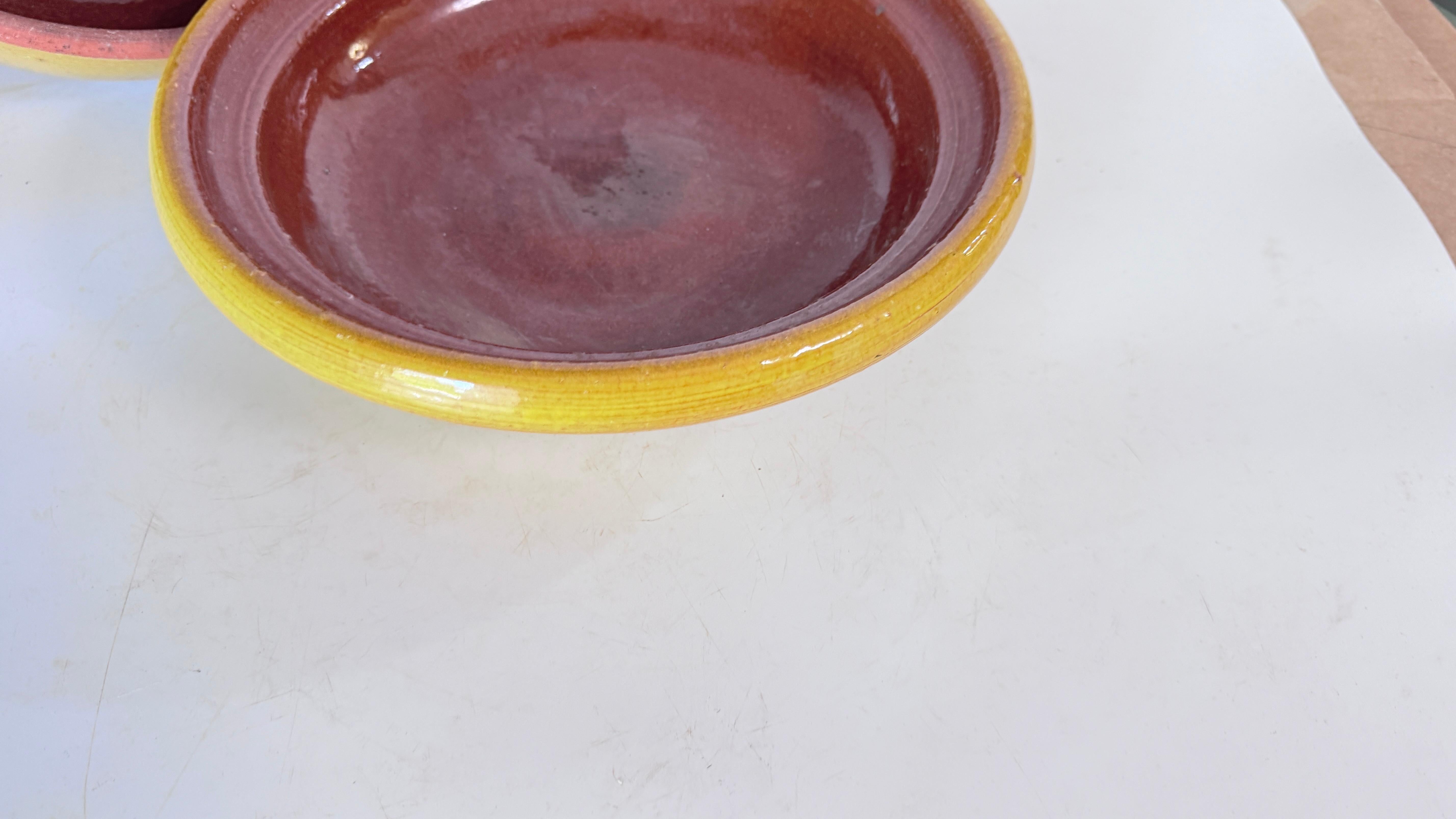 Glazed Terracotta Tajine Soup Tureen Early 20th Century Yellow Enameled Pottery In Good Condition For Sale In Auribeau sur Siagne, FR