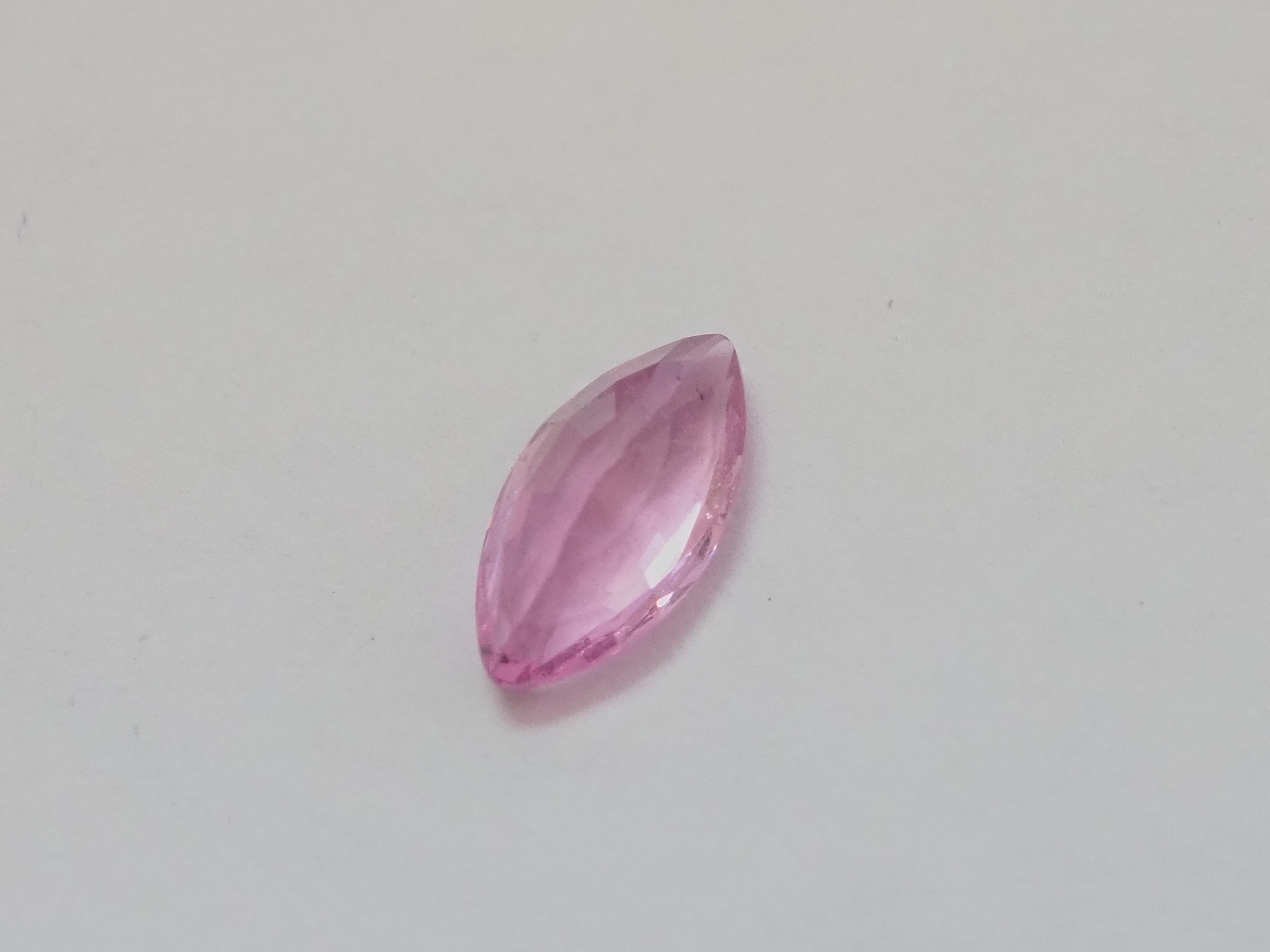 GLC Certified 1.25ct Marquise Pink Spinel, 5.08x9.79x3.25 mm, Myanmar In New Condition For Sale In เกาะสมุย, TH