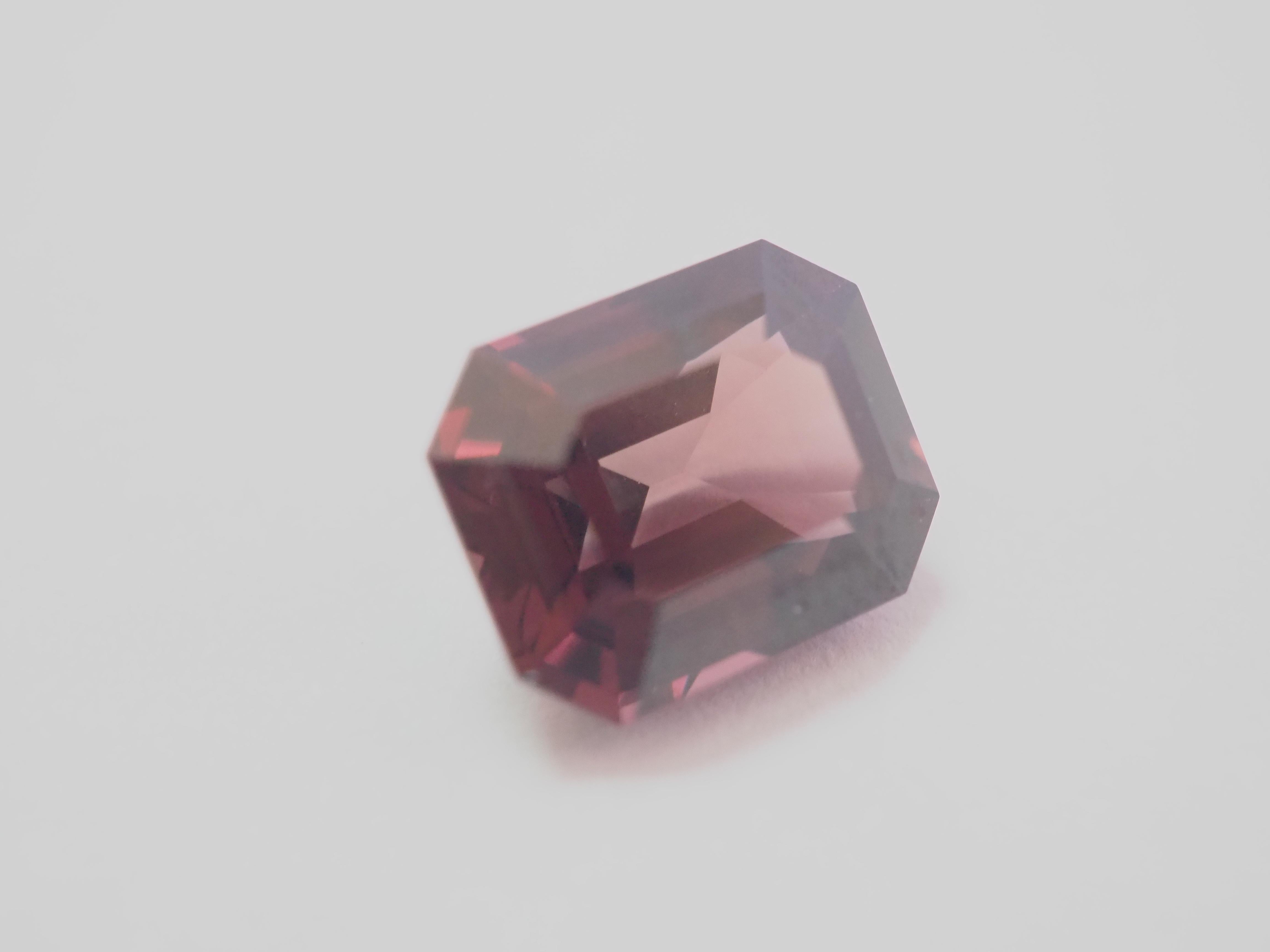 GLC Certified 3.74ct Berry Pinkish- Purple Spinel For Sale 6