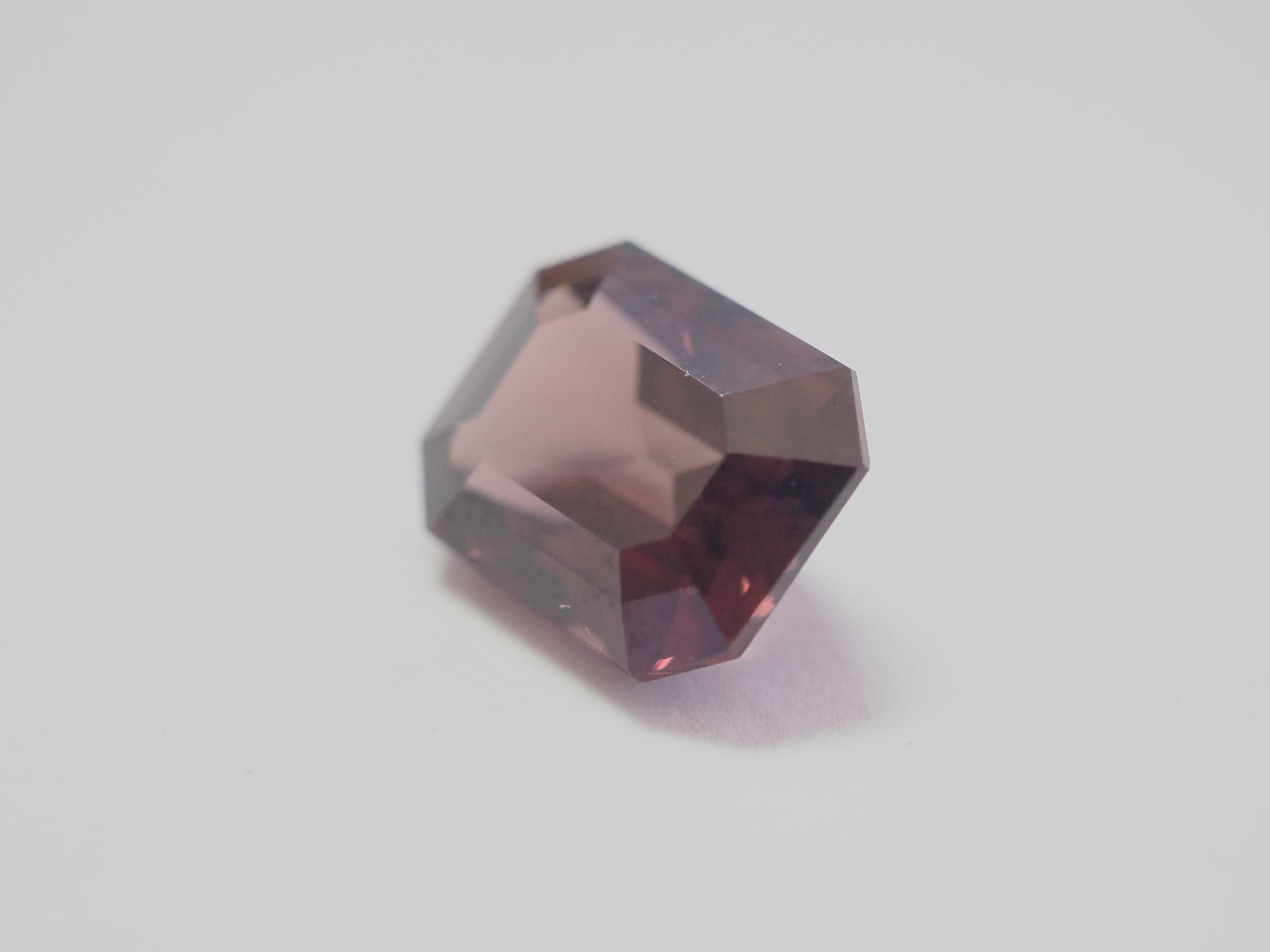 Emerald Cut GLC Certified 3.74ct Berry Pinkish- Purple Spinel For Sale