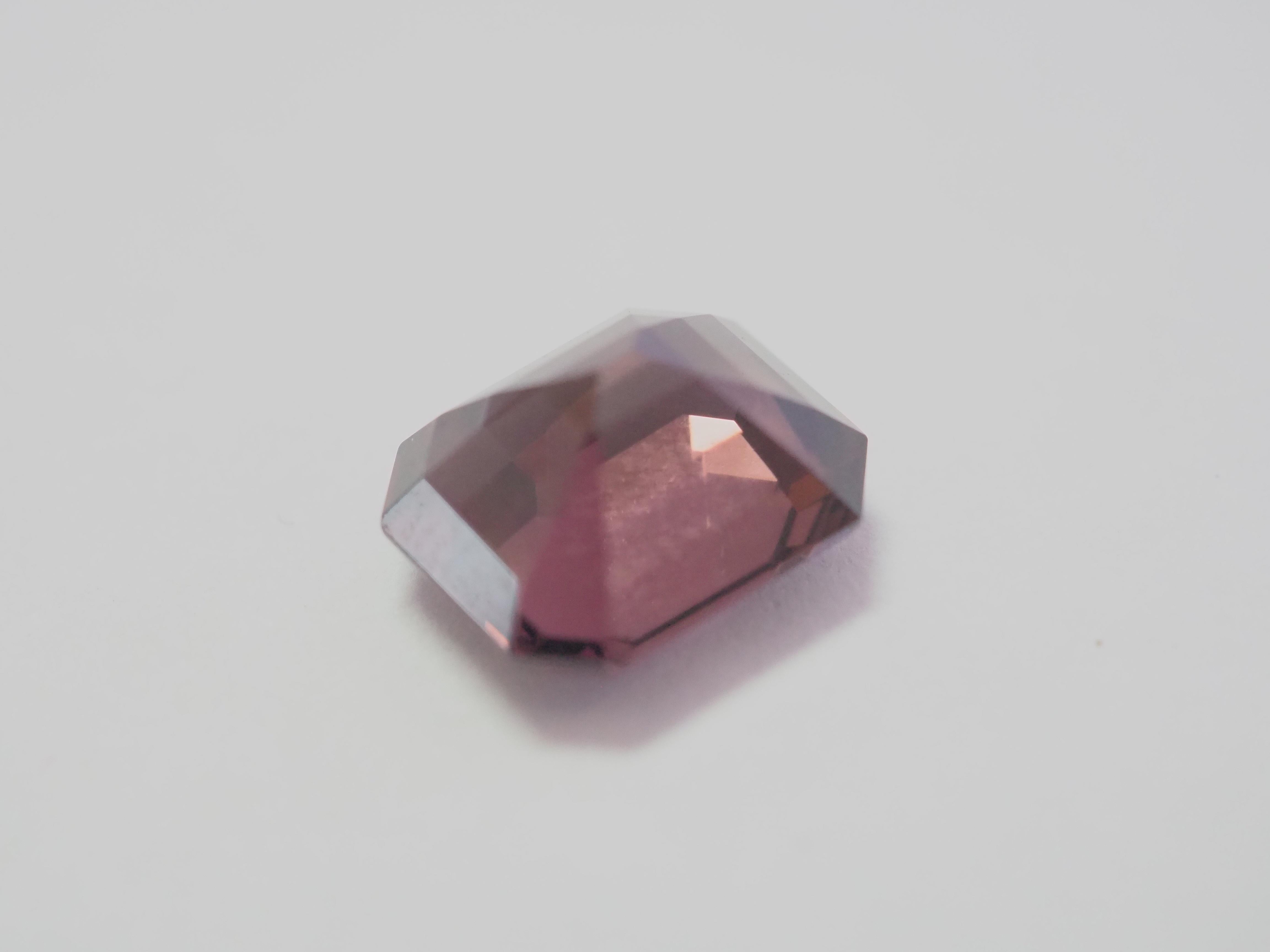 GLC Certified 3.74ct Berry Pinkish- Purple Spinel For Sale 1