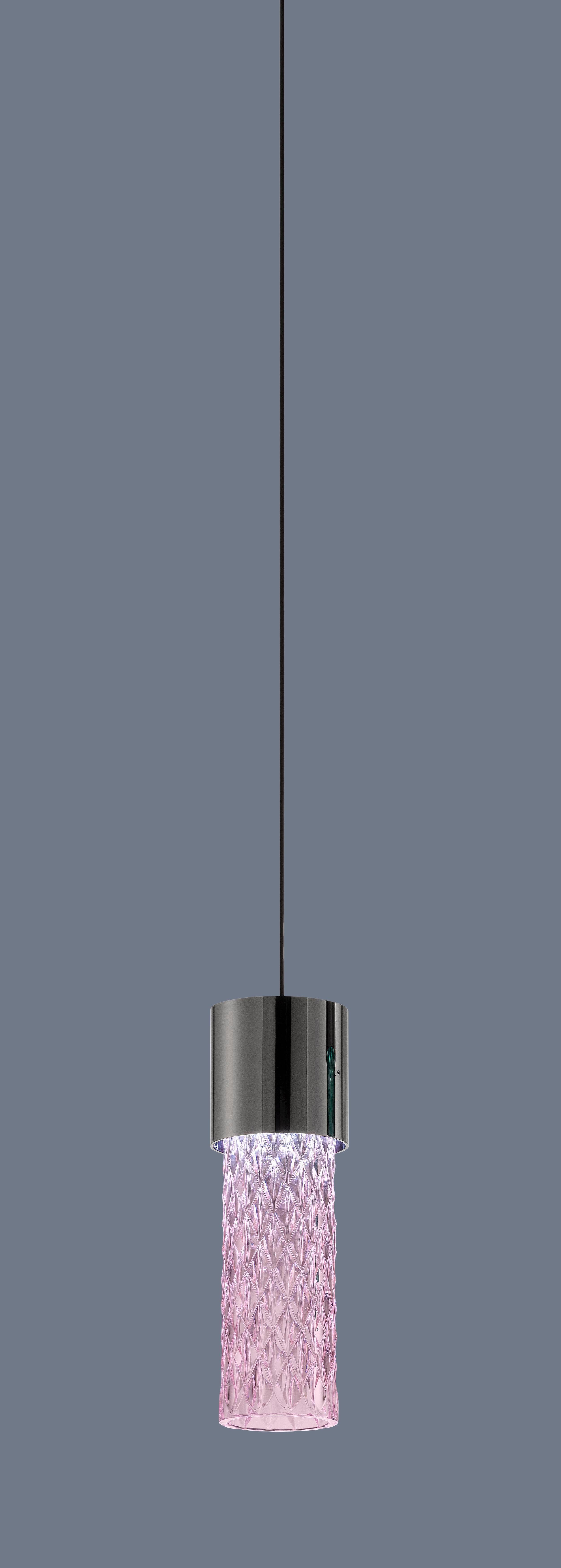 Lampada a sospensione Gleam 1 di Euroluce Lampadari
Dimensioni: Ø 10 x H. 26 cm.
Materiali: Metallo e vetro.

Disponibile in diversi colori. I prezzi possono variare. Tutte le nostre lampade possono essere cablate a seconda del Paese. Se viene