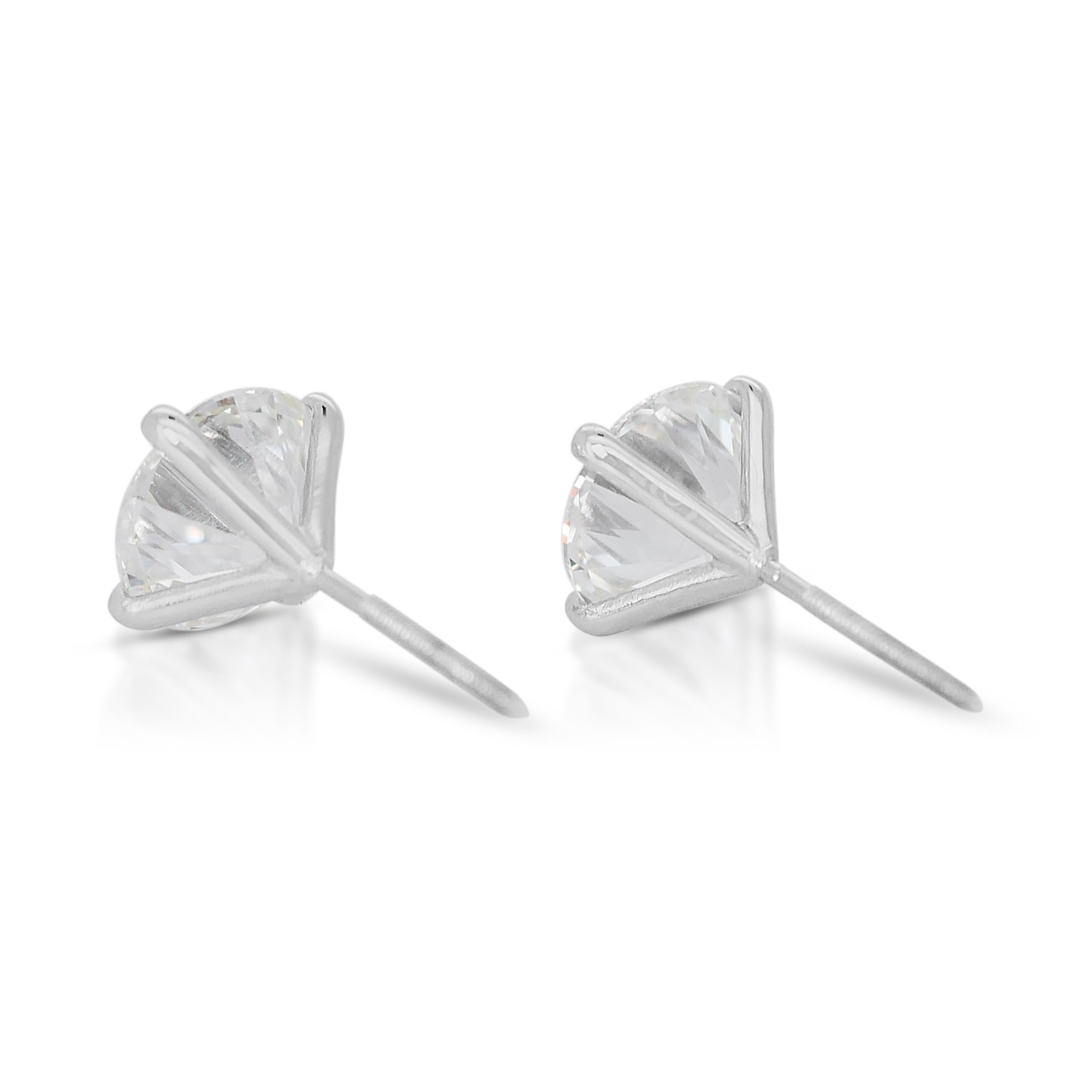 Round Cut Gleaming 18k White Gold Natural Diamond Stud Earrings w/3.10 ct - GIA Certified For Sale