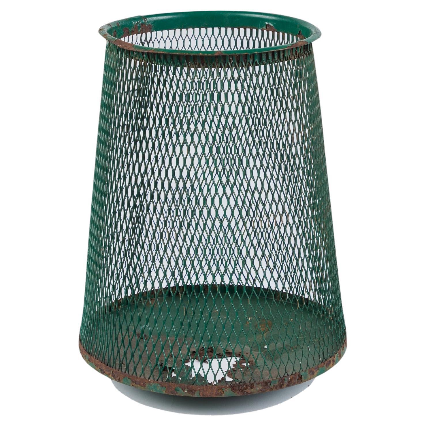 Glen Hughes Basket