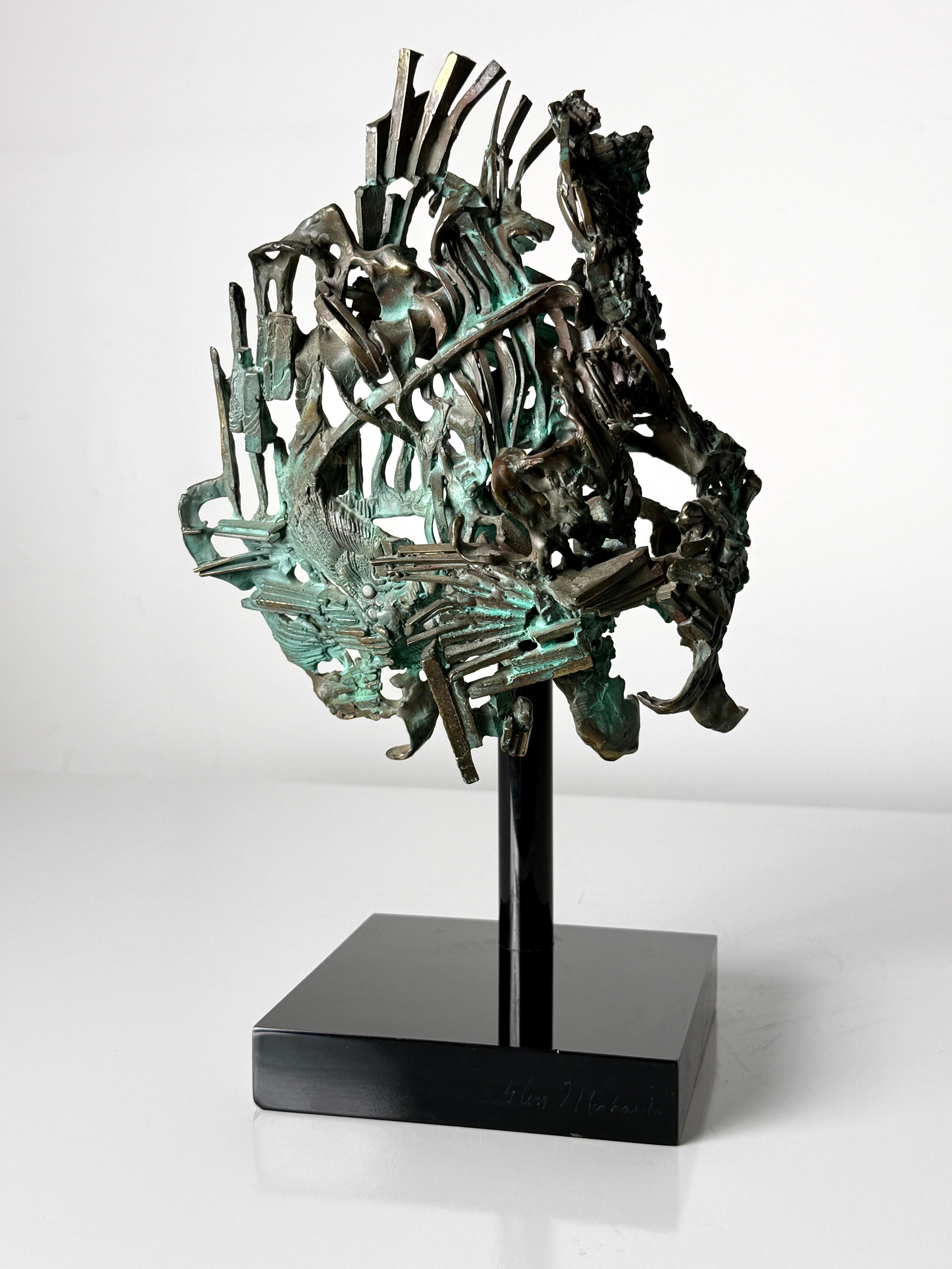 Organic modern bronze sculpture by Cranbrook Academy of Art alumnus and highly regarded Michigan artist Glen Michaels circa 1970s

Highly textured and intricate composition of patinated bronze with interwoven and overlapping elements

Mounted to a
