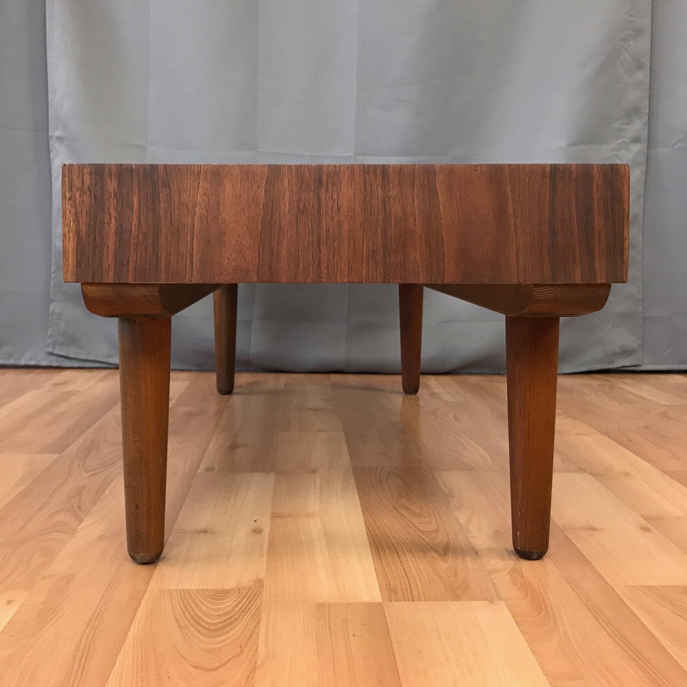 Glenn of California Style Walnut Coffee Table with Drawers In Good Condition In San Francisco, CA