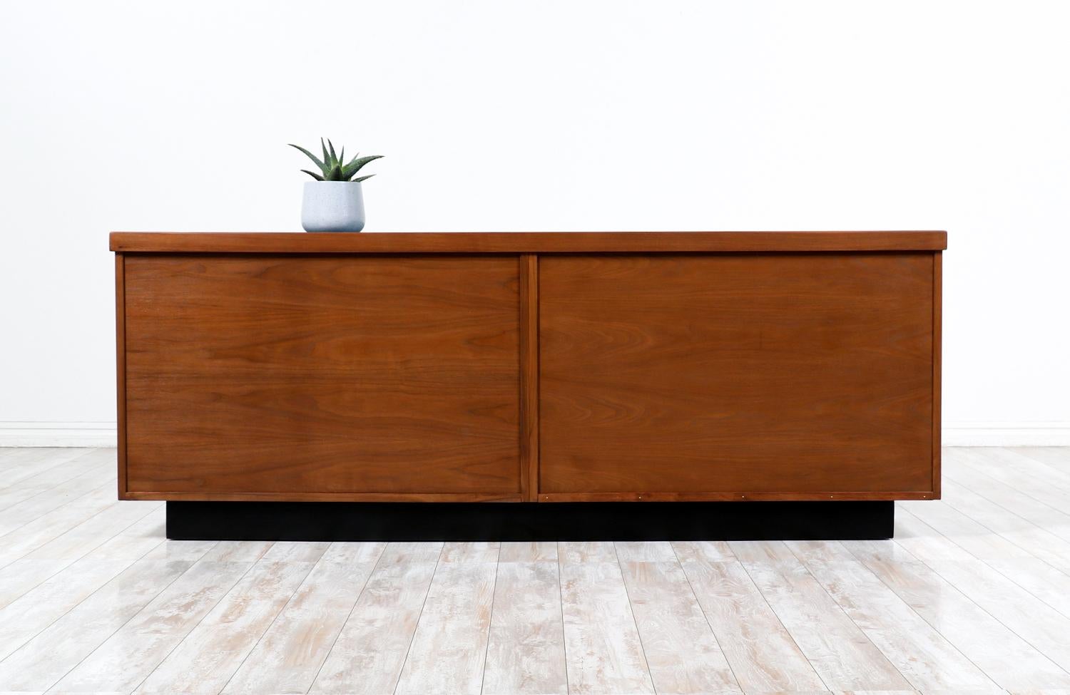 Mid-20th Century Glenn of California Tambour-Door Credenza with Black Formica Top For Sale