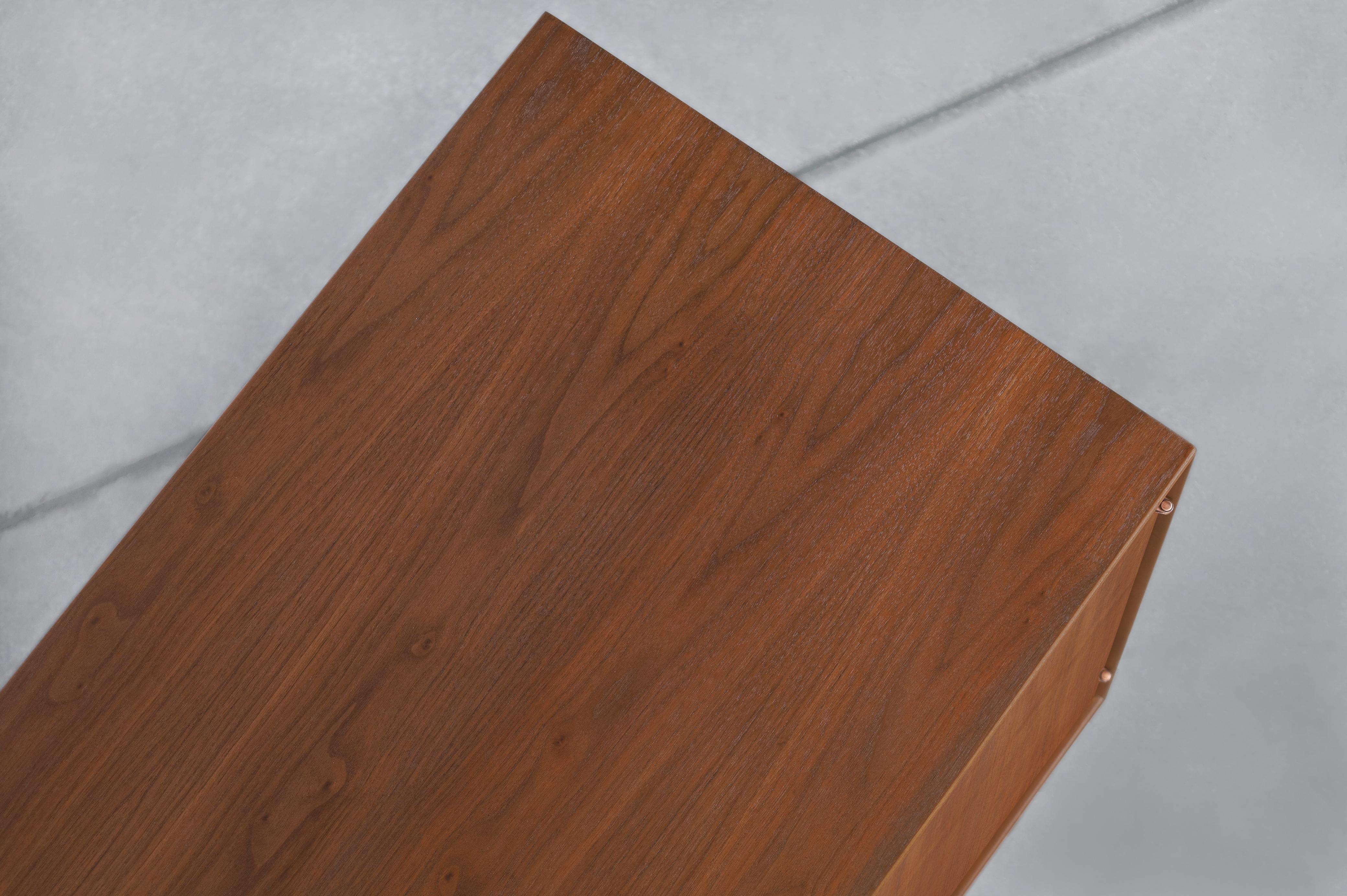 Credenza de nogal Glenn of California de John Kapel en venta 6