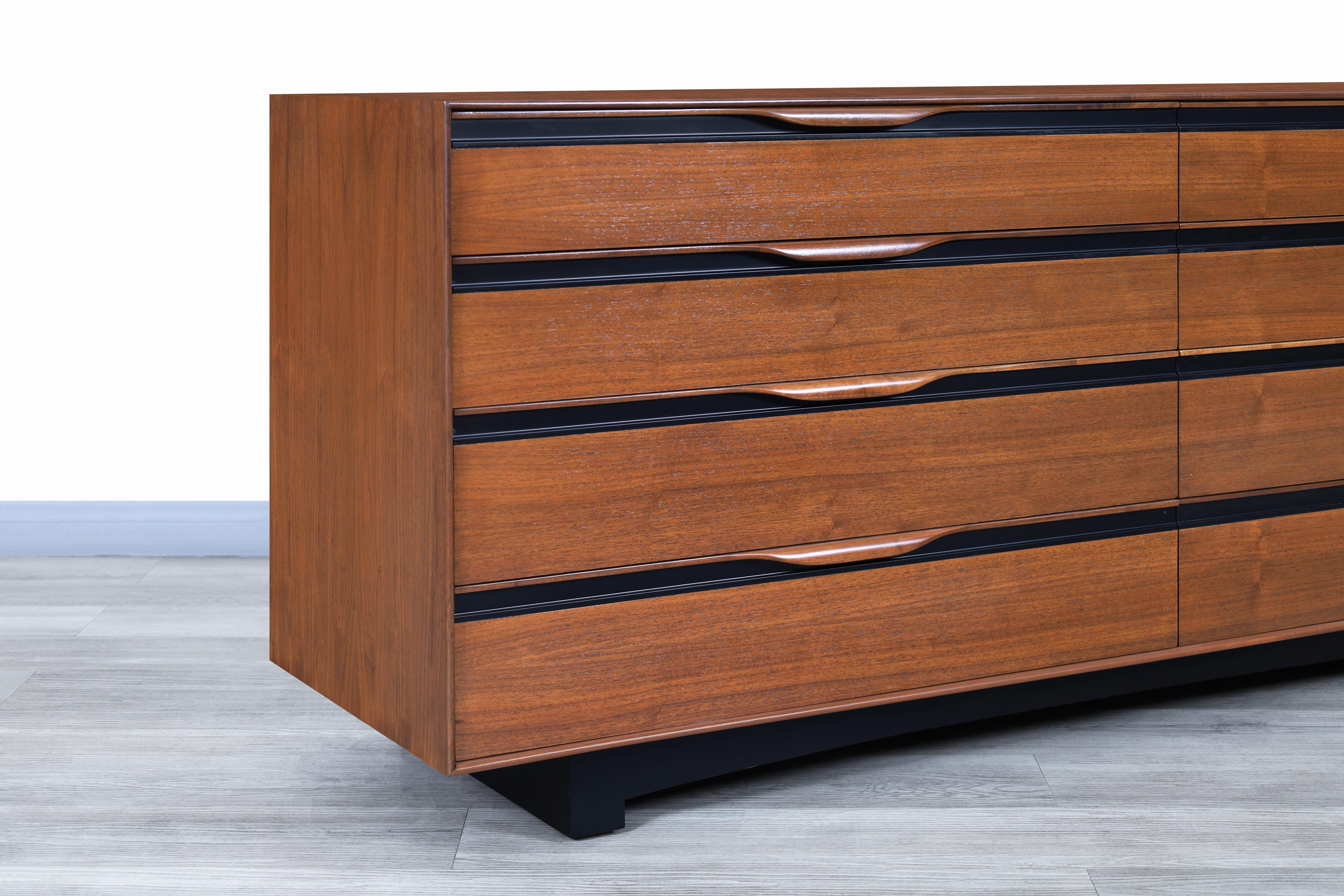 Mid-Century Modern Glenn of California Walnut Dresser by John Kapel