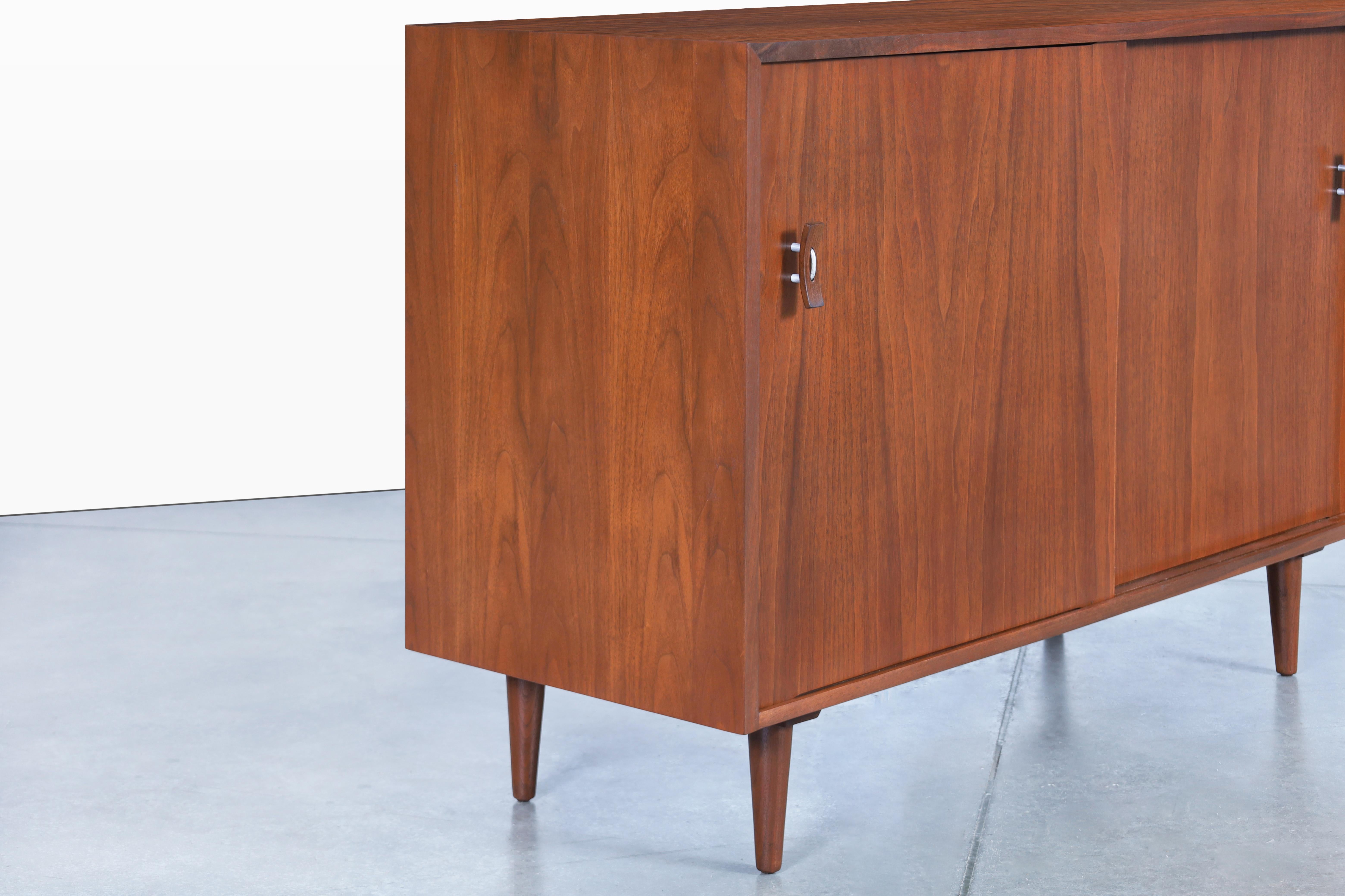 Mid-Century Modern Glenn of California Walnut Sideboard by Stanley Young For Sale