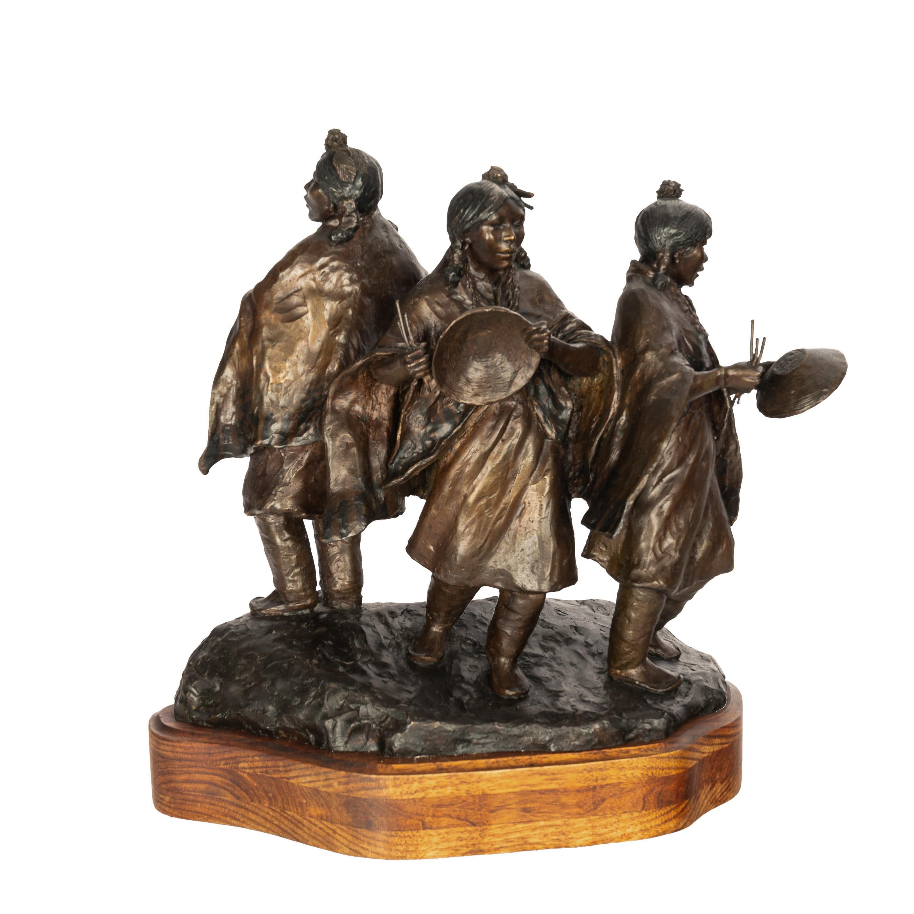 Las Bailarinas de la Canasta Estatua Escultura de Bronce Jóvenes Mujeres Nativas Pueblo Nuevo México