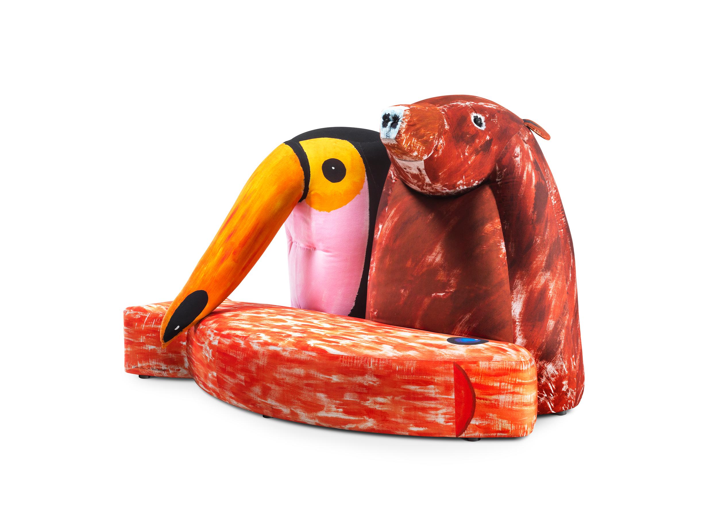 Criaturas de fábula que componen un sofá modular. Objetos escultóricos y funcionales para caracterizar un interior desenfadado y transformar cada habitación en una aventura inolvidable.

Gli Amici de Gaetano Pesce para Meritalia es un diseño