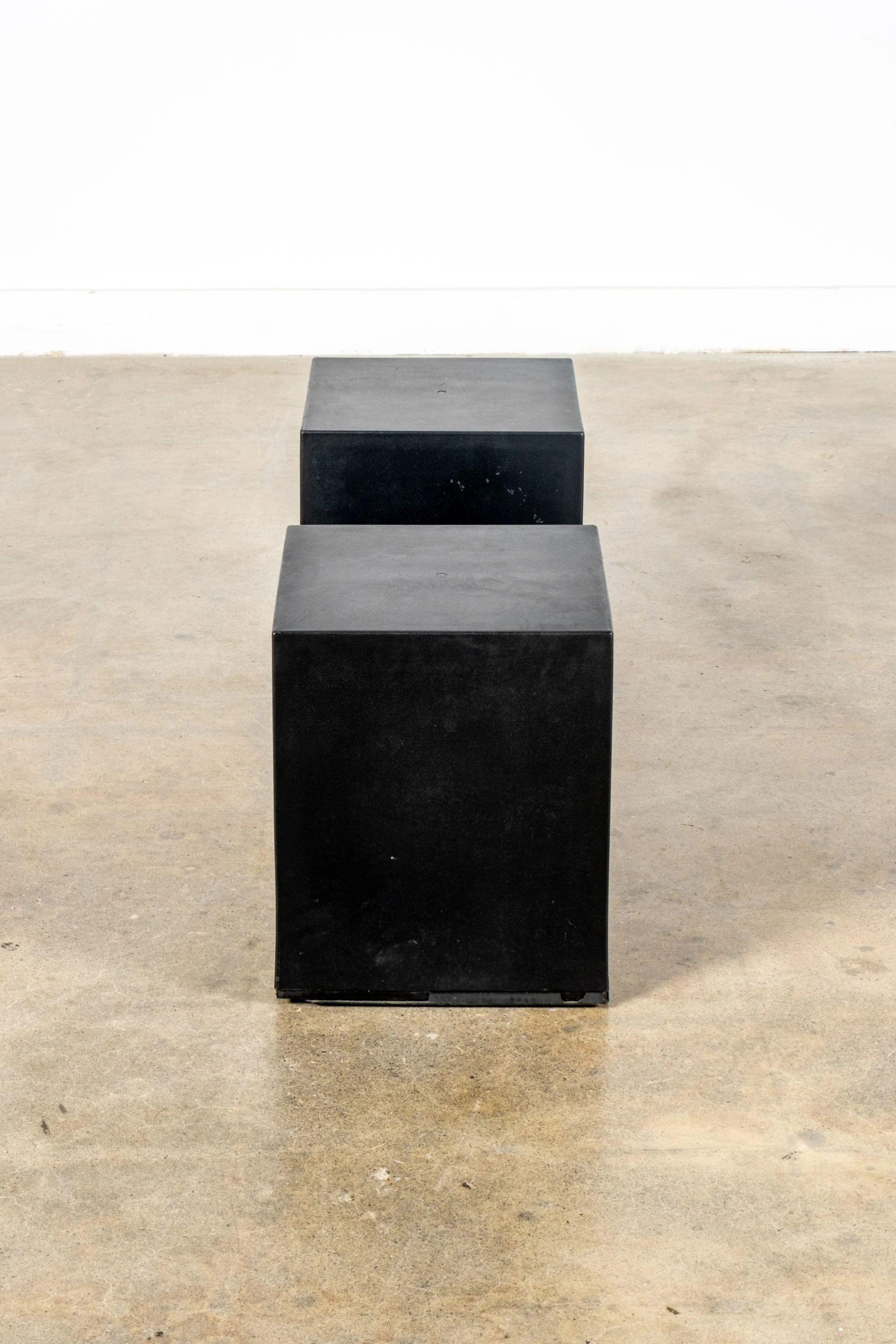 Tables d'appoint modulaires 