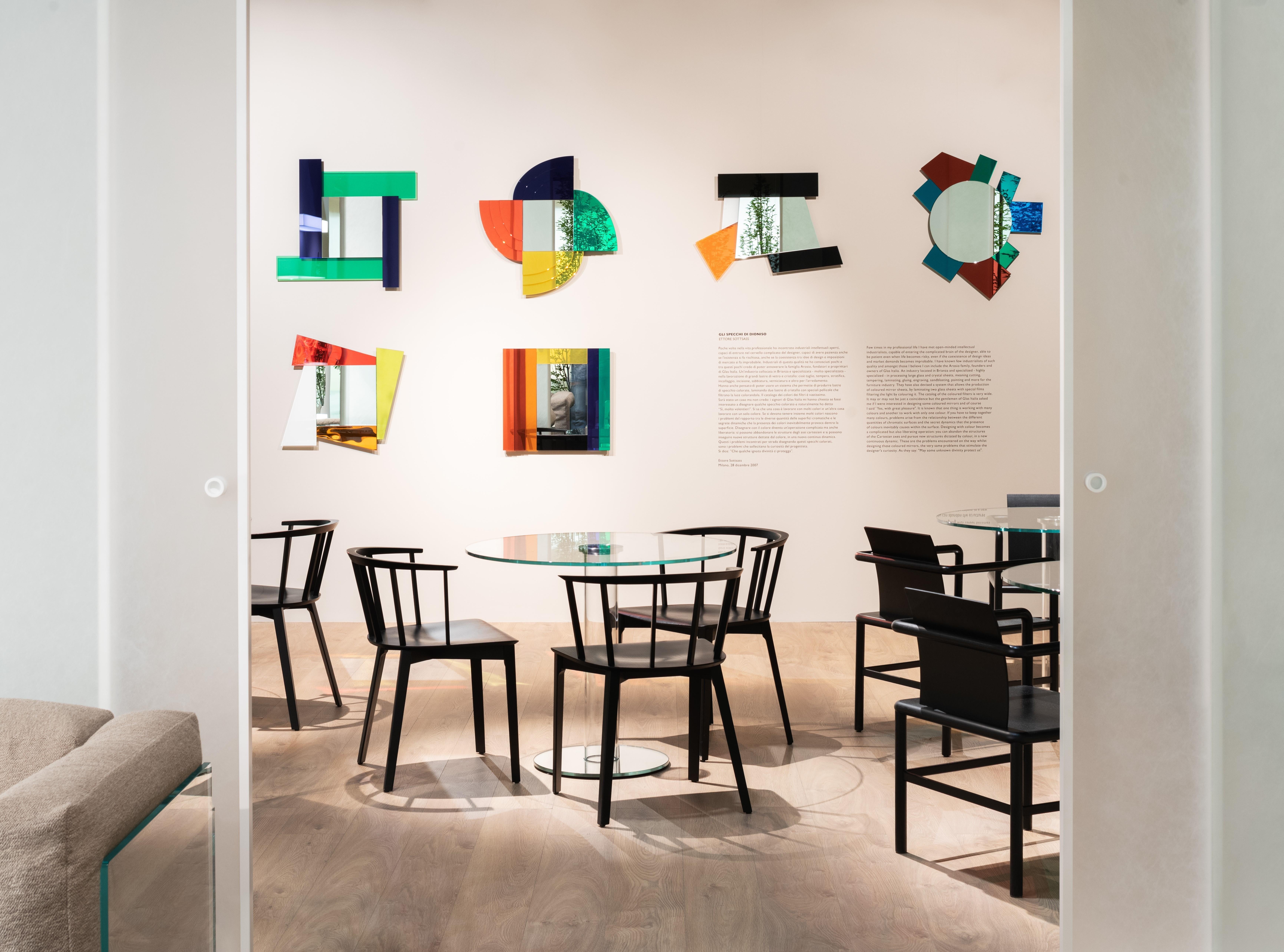 Gli Specchi Di Dioniso 4 Wall Mirror by Ettore Sottsass for Glas Italia IN STOCK In New Condition For Sale In Brooklyn, NY
