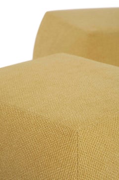 Pouf rond en paillettes avec roulettes cachées sur mesure