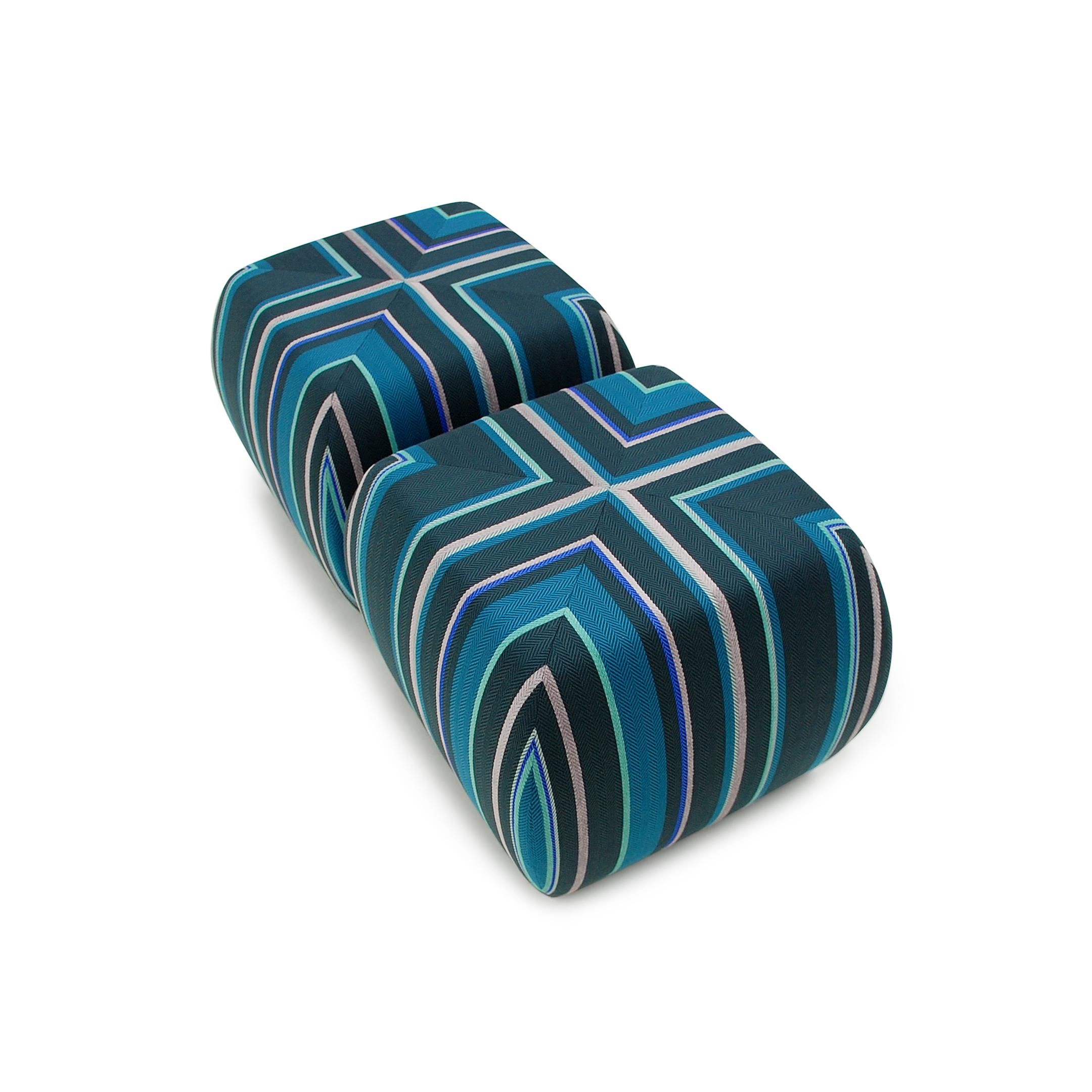 Contemporary Glide Striped Ottoman Round Custom Hidden Castors For Sale