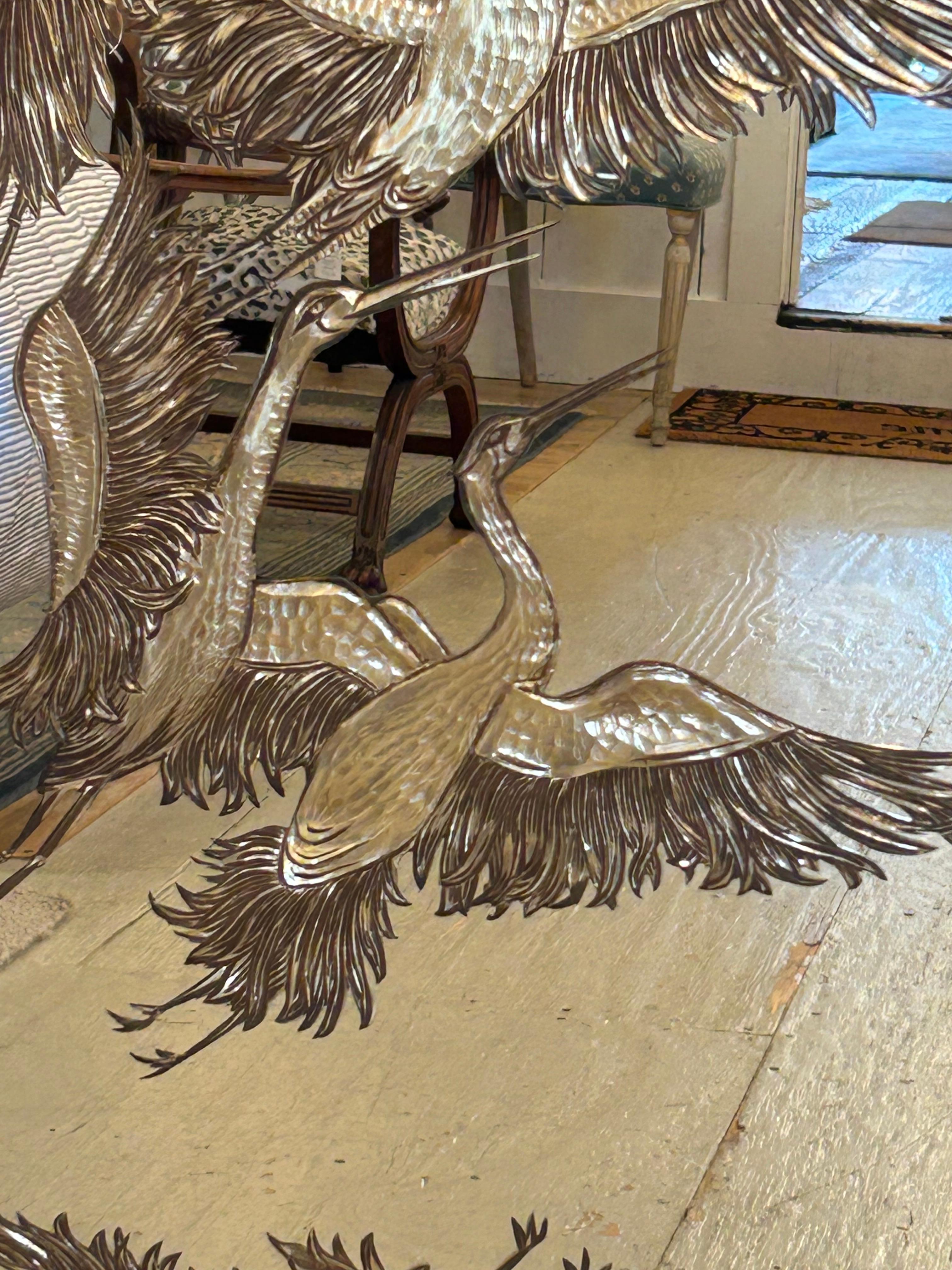 Metà XX secolo Specchio inciso Hollywood Regency scintillante con inserti in ottone e oro in vendita