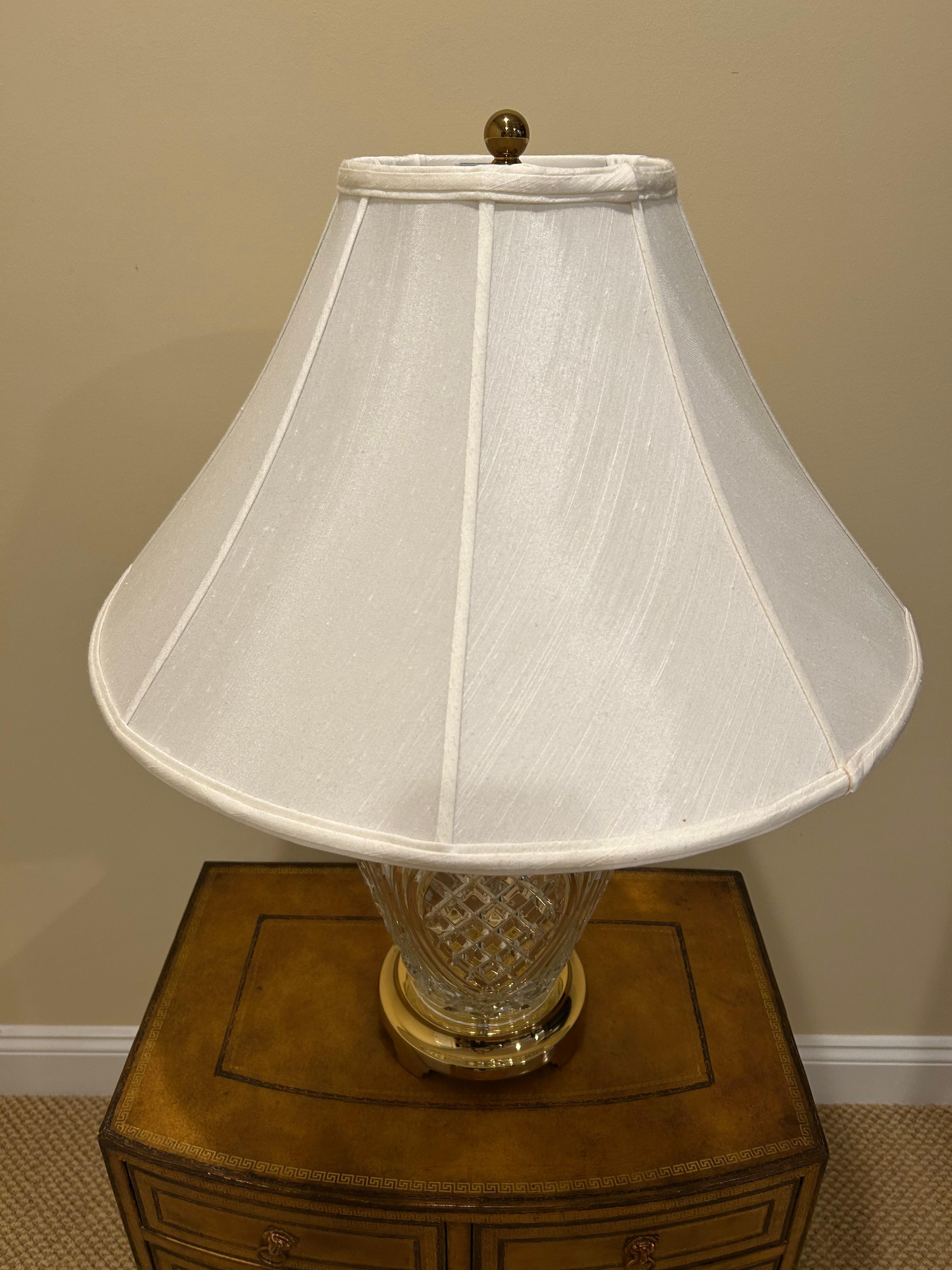 Glistening Large Waterford Crystal Pineapple Lamp For Sale 2
