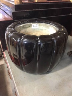 Paire de bols à plantes Hibachi en laque noire ancienne du Japon du Vieux Siècle