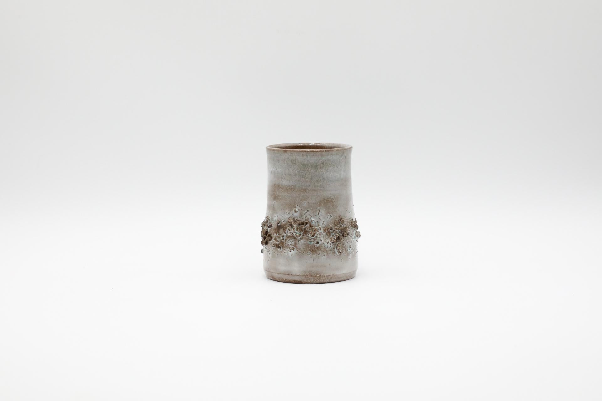 Glit HF Icelandic Mid-Century Fat Lava Ceramic Set of Mugs, Pot & Plate en vente 10