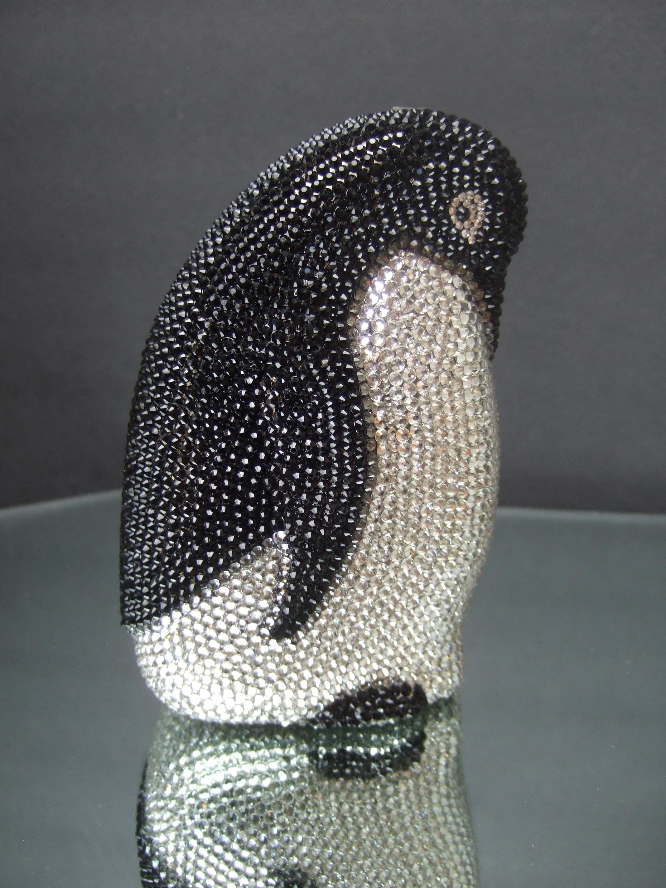 Noir Pingouin incrusté de cristaux scintillants  Sac de soirée c 21e c. en vente