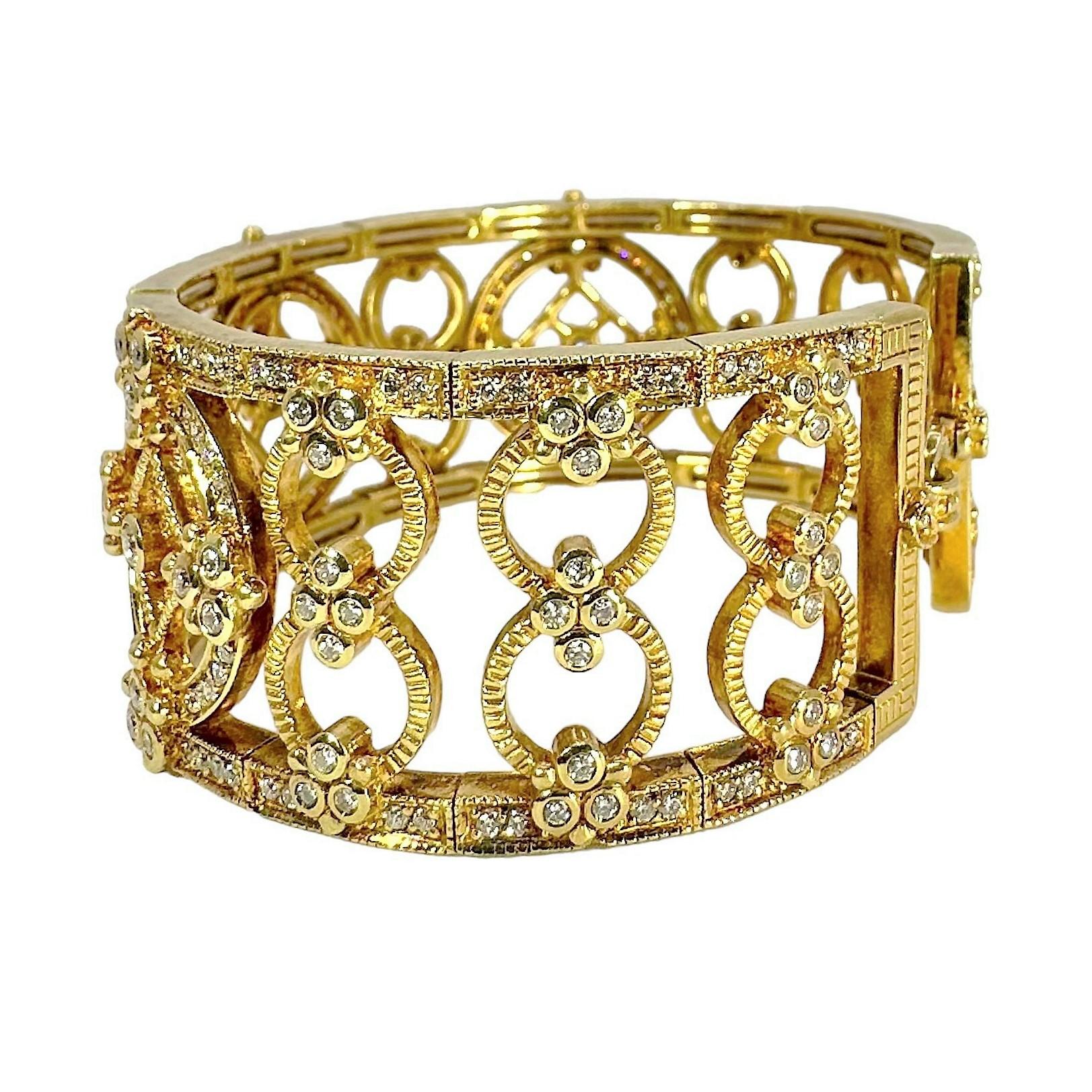 Glitzerndes Judith Ripka Manschettenarmband aus 18 Karat Gelbgold mit Diamanten (Brillantschliff)
