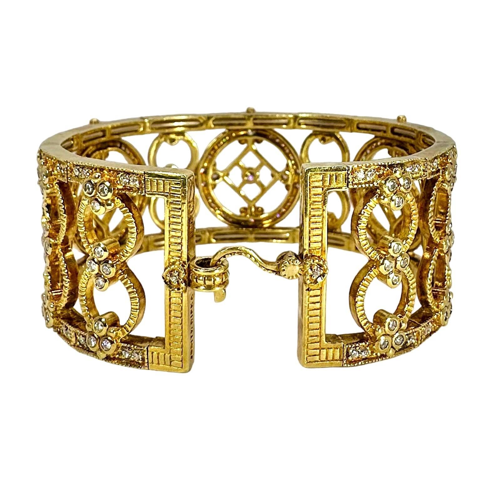 Glitzerndes Judith Ripka Manschettenarmband aus 18 Karat Gelbgold mit Diamanten im Zustand „Gut“ in Palm Beach, FL