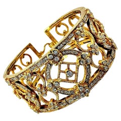 Glittering Judith Ripka 18k Yellow Gold and Diamond Encrusted Cuff Bracelet