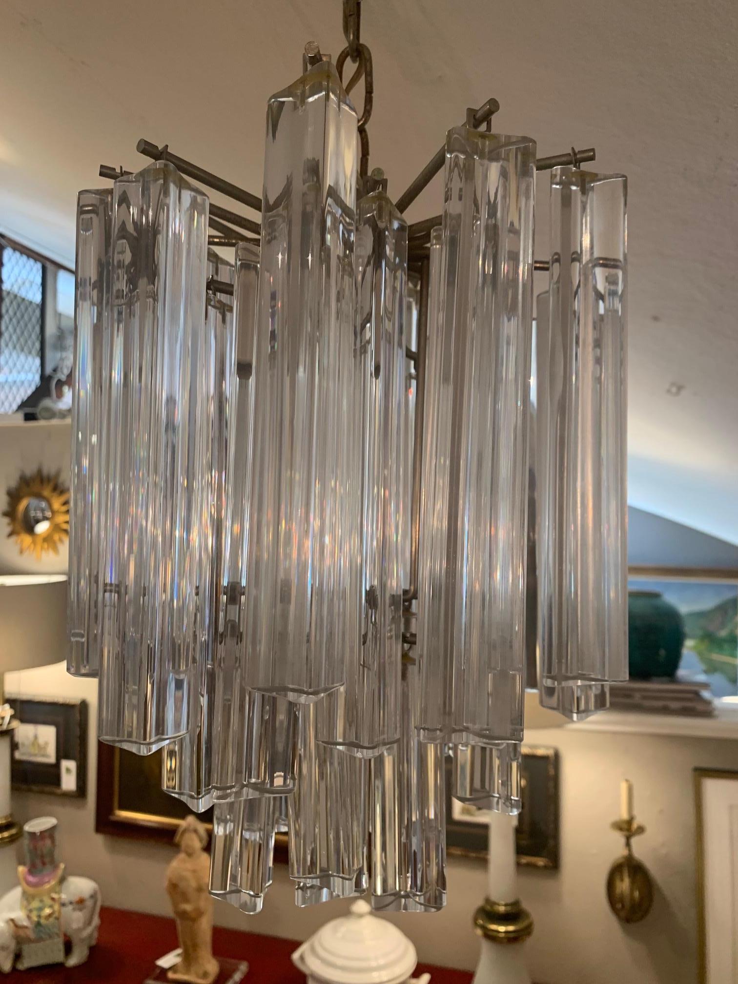 Glitzy Mid-Century Modern Chandelier with Crystal Hanging Columns Prisms In Good Condition For Sale In Hopewell, NJ