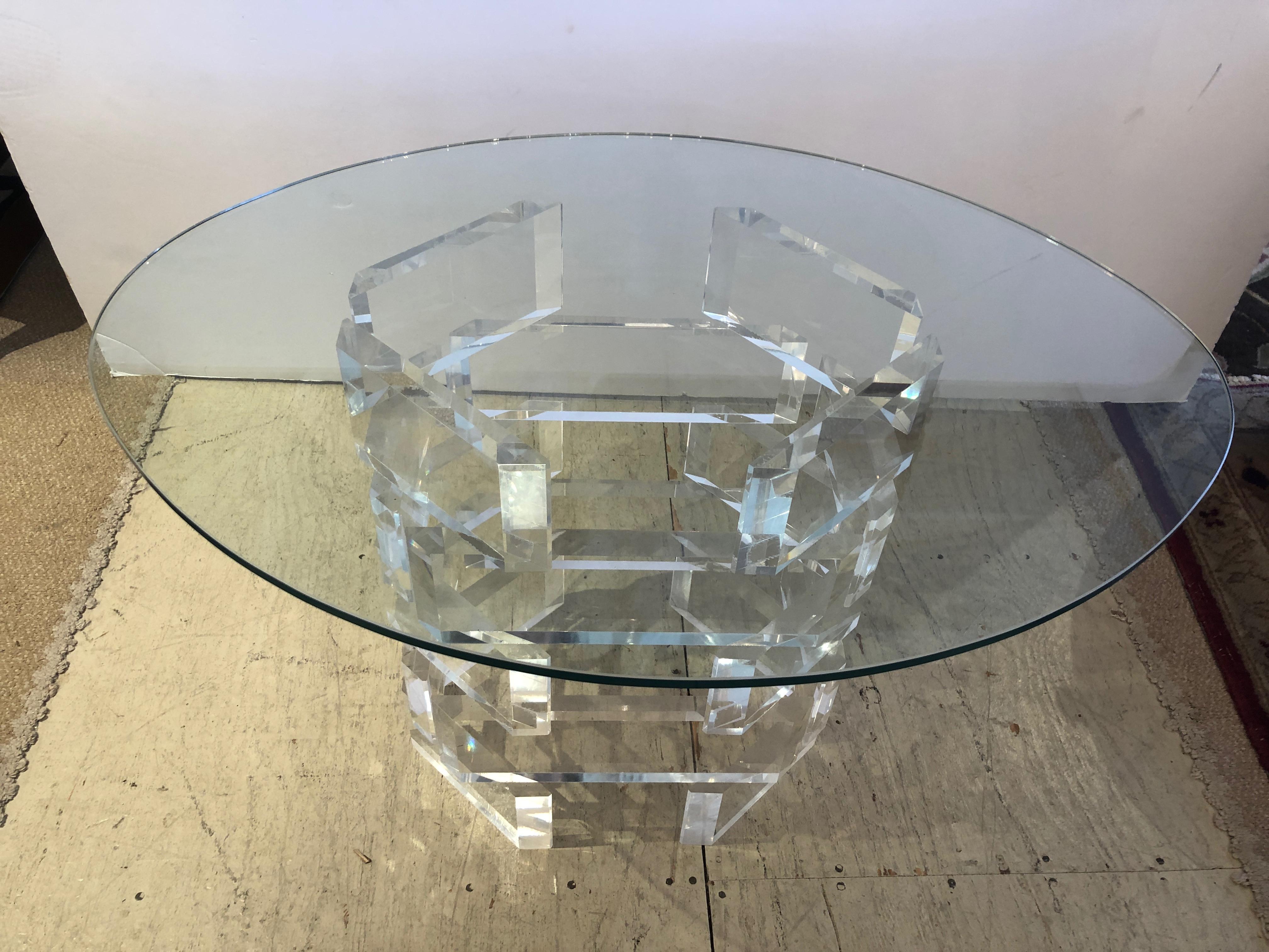 Late 20th Century Glitzy Mid-Century Modern Lucite Side Table For Sale