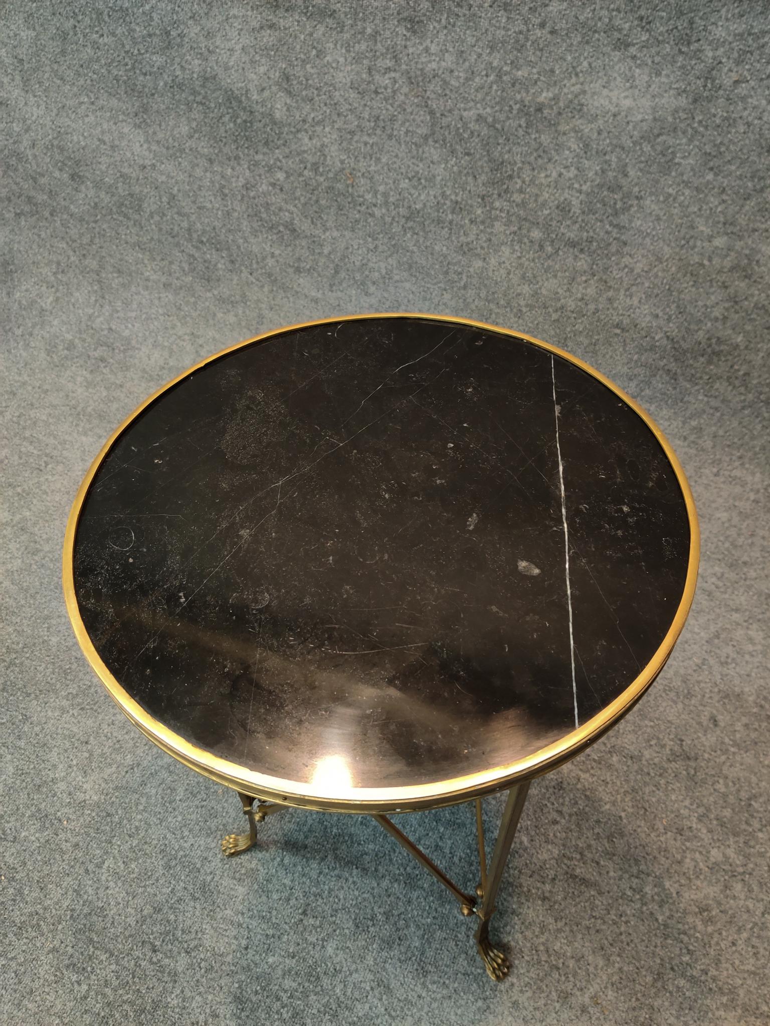 Subtle, yet grand in composure, our Directoire table recalls an earlier time in history.
This oh so French piece with its slim footprint is a fantastic little side table with ample surface space for your essentials. Brass legs and stretchers. Table