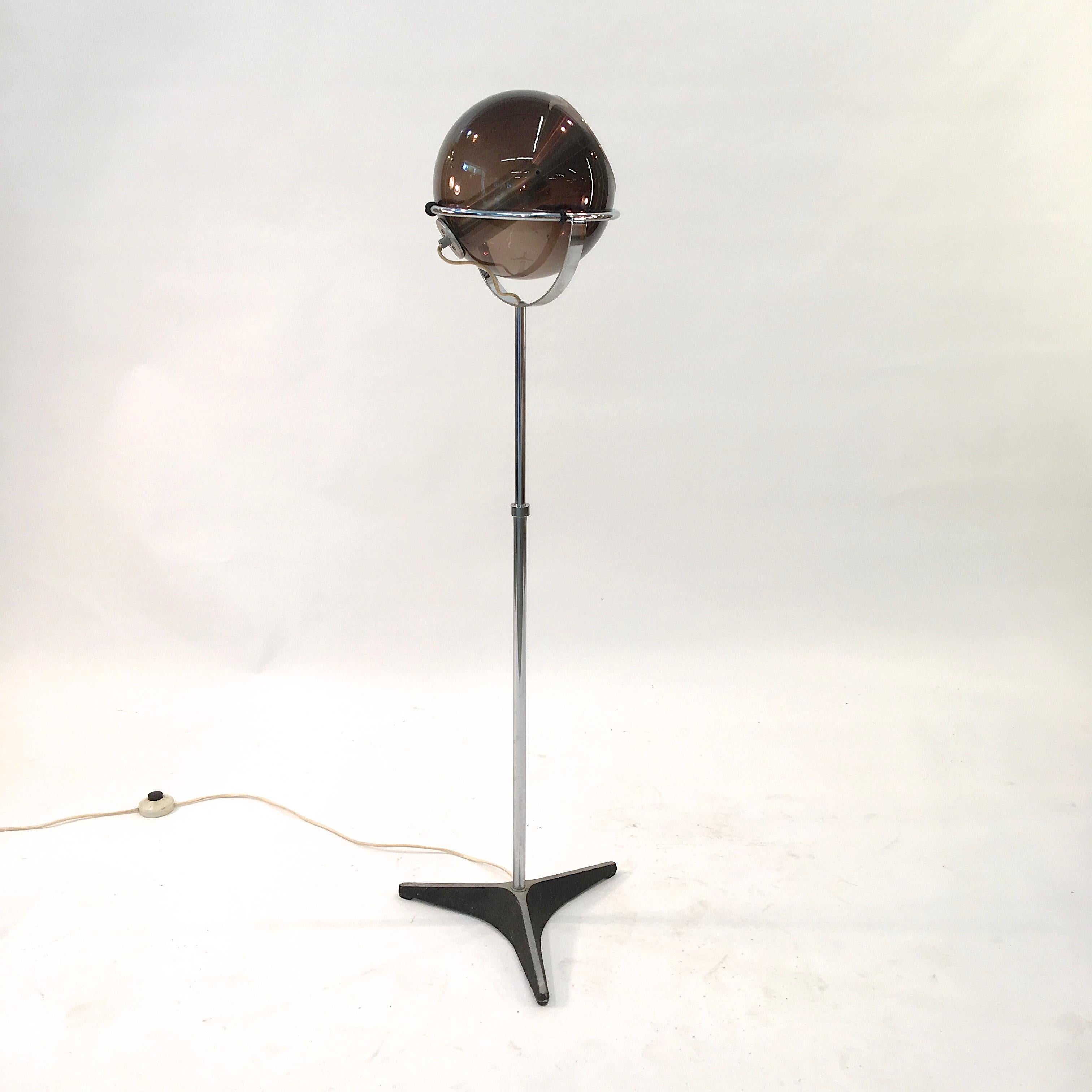 Space Age Globe 2000 Floor Lamp by Frank Ligtelijn for RAAK, Amsterdama