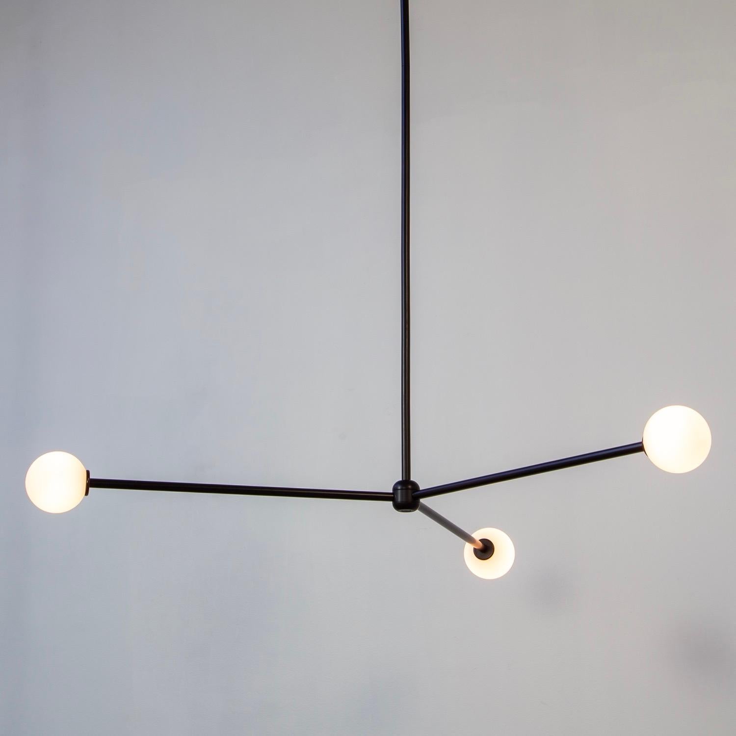 Américain Lustre Globe 3, par RESEARCH Lighting, noir,  Globe en verre de 3 pouces, fabriqué sur commande en vente