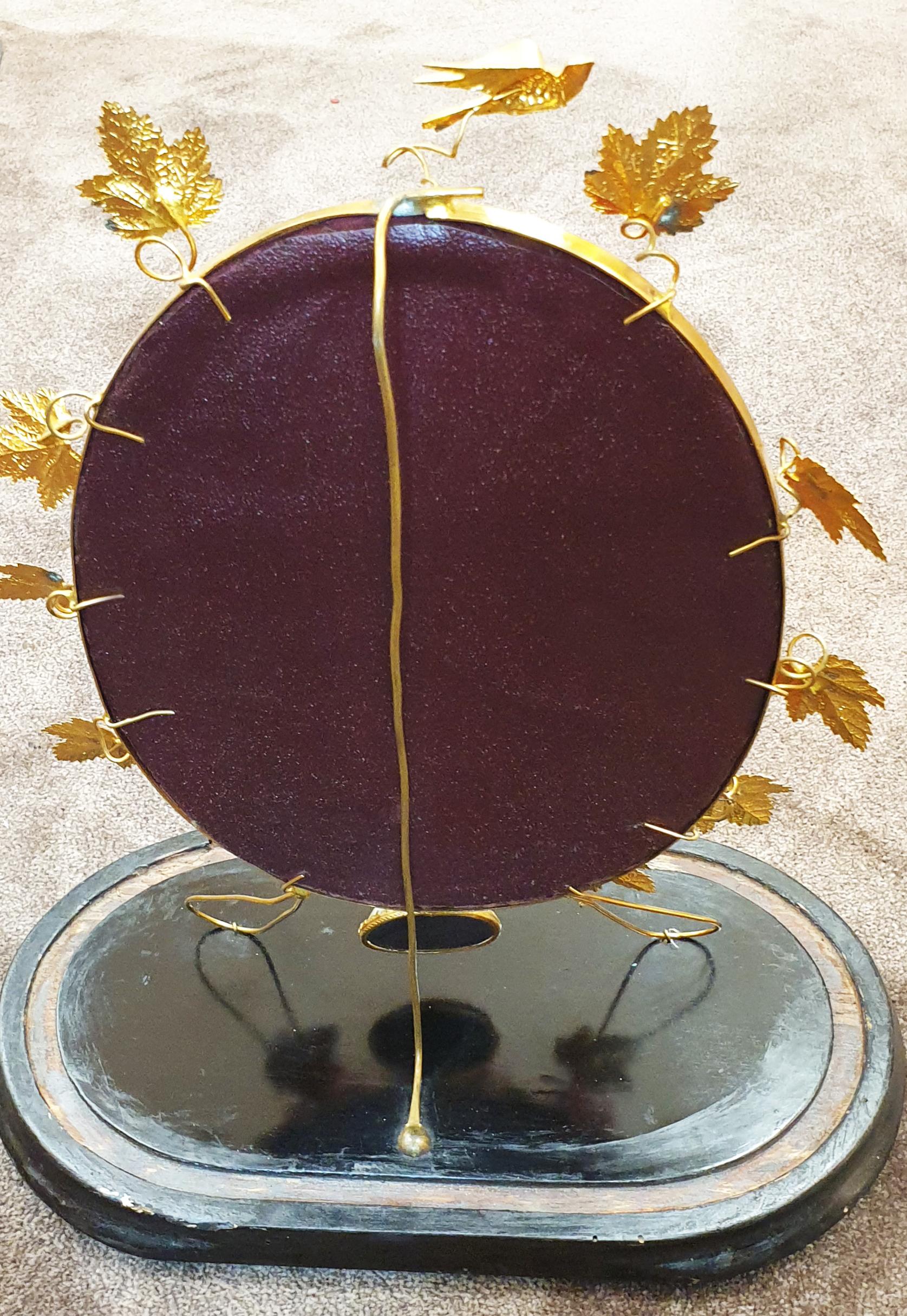 Globe de Mariée, dôme en cristal de mariage 1880s avec ange de l'amour Bon état - En vente à Bilbao, ES