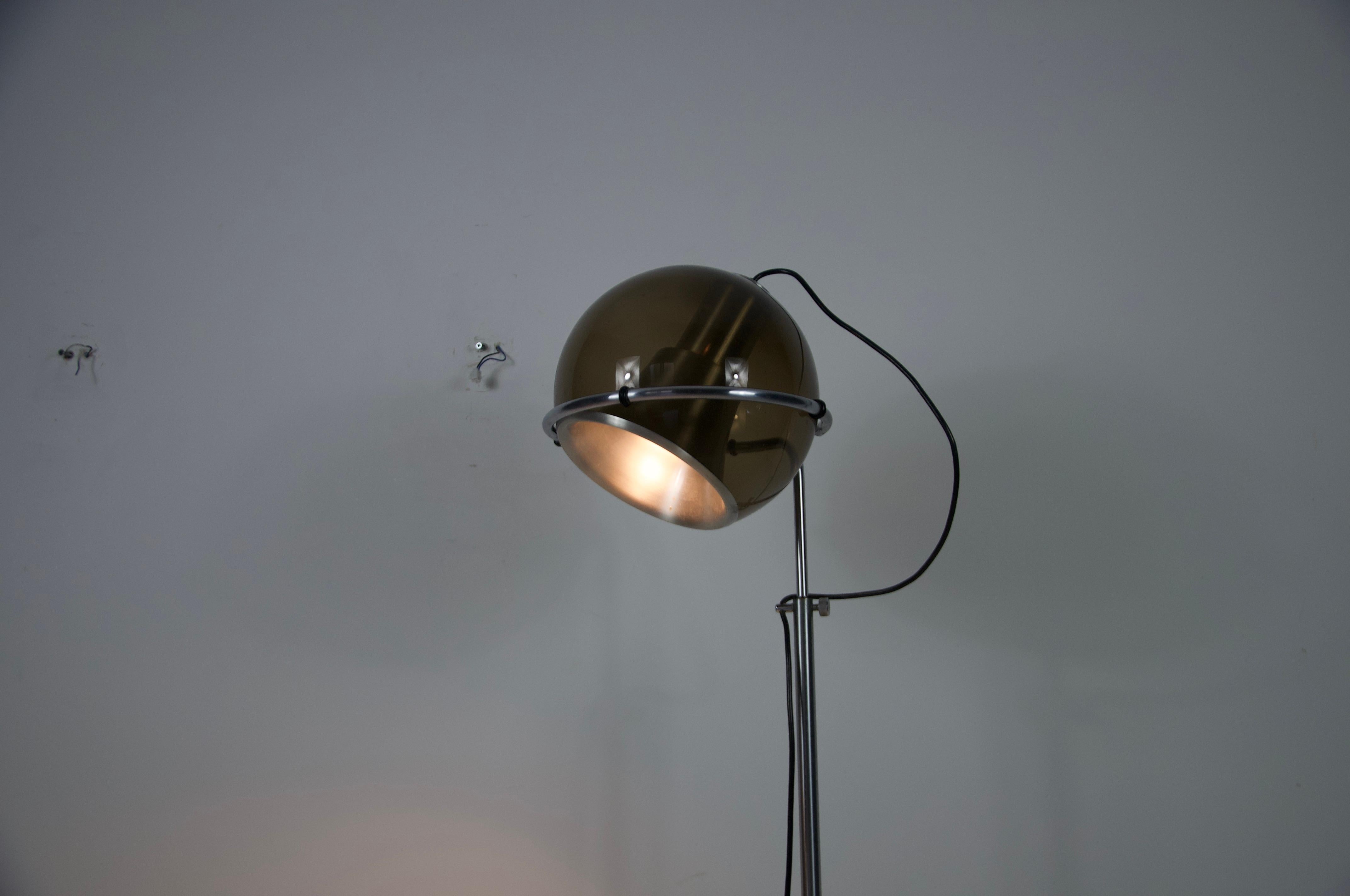Globus Stehleuchte von Franck Ligtelijn für Raak, 1960er Jahre im Angebot 7