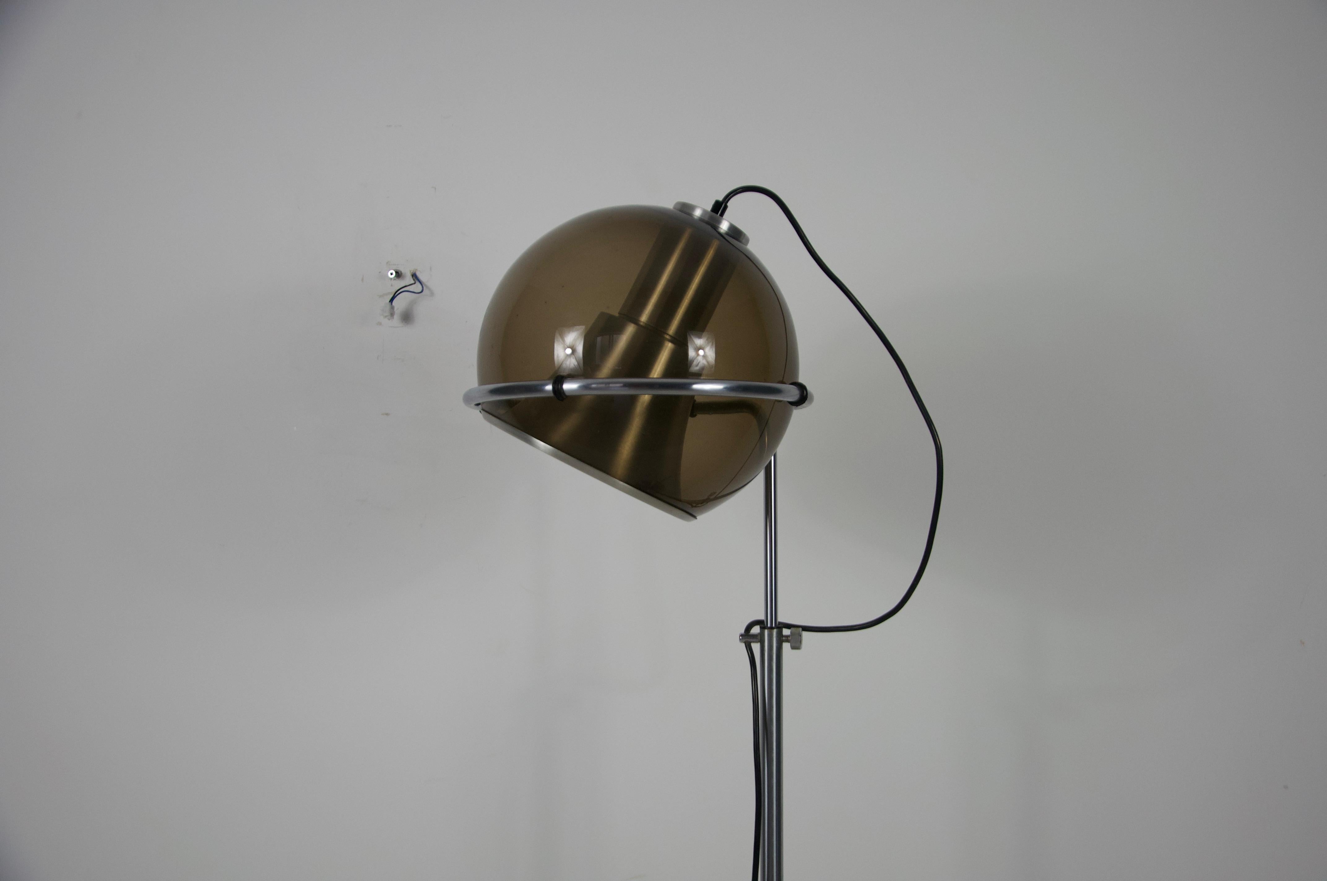 Globus Stehleuchte von Franck Ligtelijn für Raak, 1960er Jahre im Zustand „Gut“ im Angebot in Hagenbach, DE