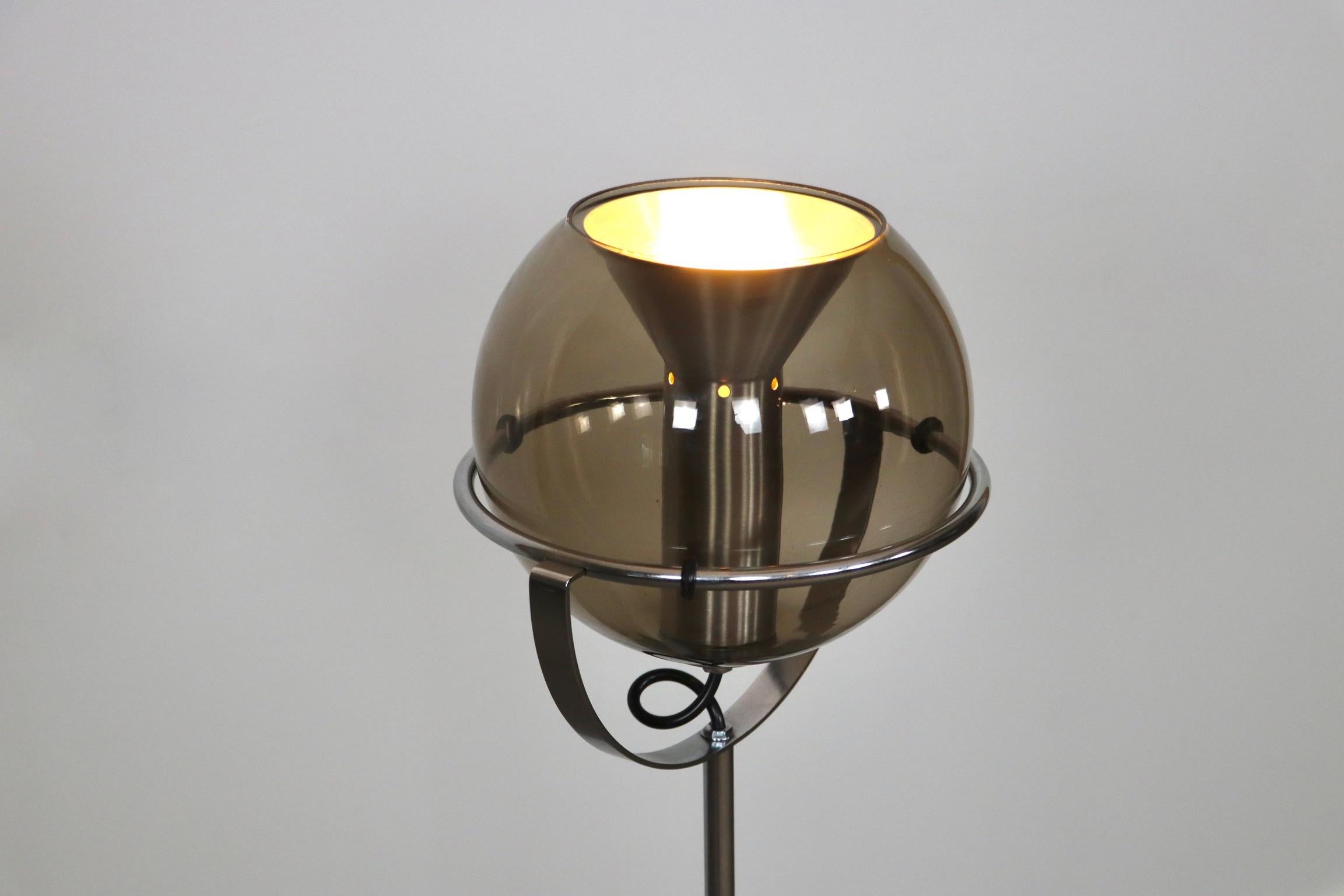 Globe Floor Lamp by Frank Ligtelijn for RAAK Amsterdam, 1960s For Sale 6