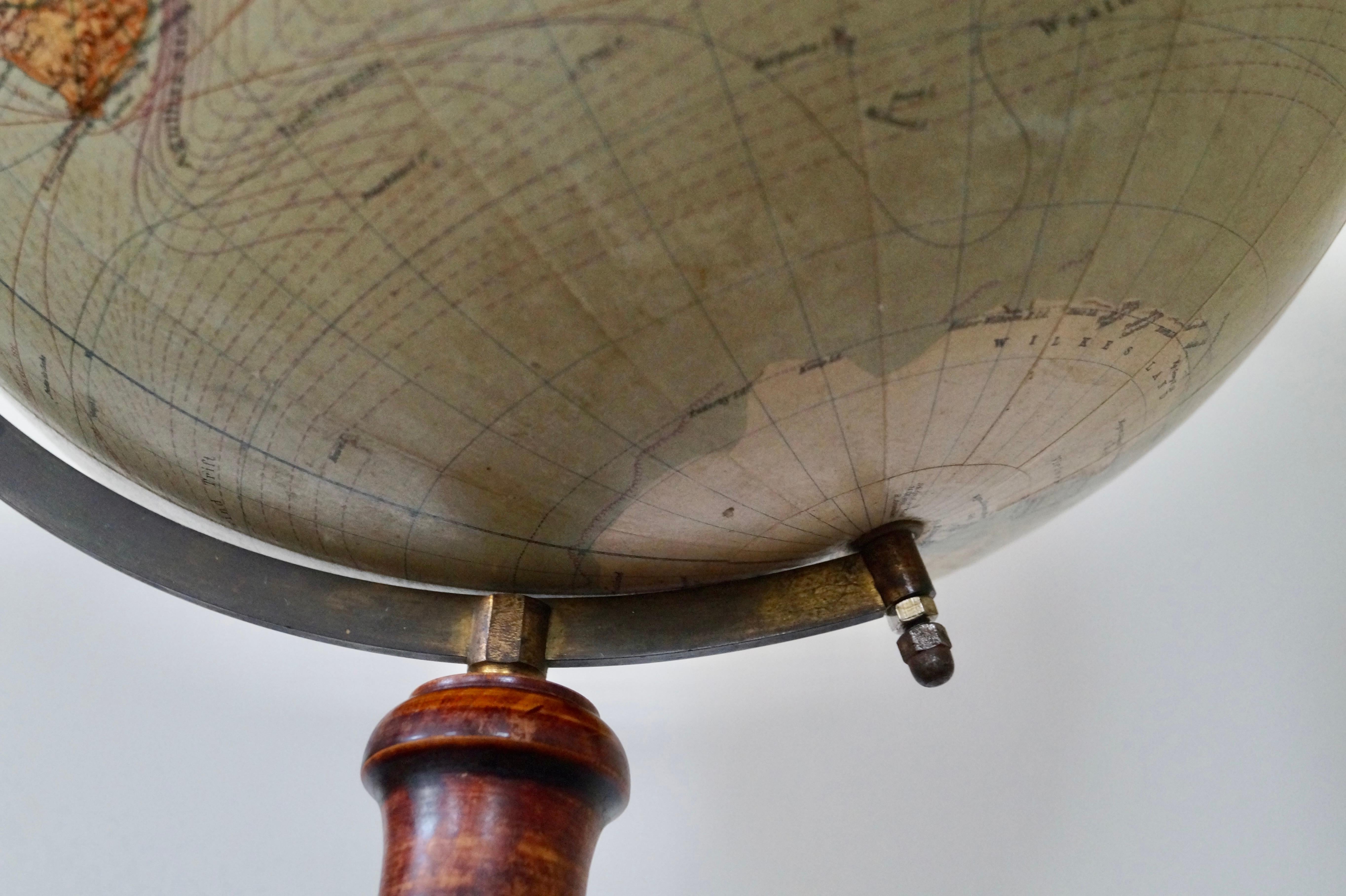 Globe from Dietrich Reimers. Germany 1930's For Sale 1
