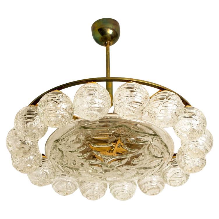 Globe Lights, Wellenglas-Kronleuchter von Doria Leuchten, 1965 im Angebot