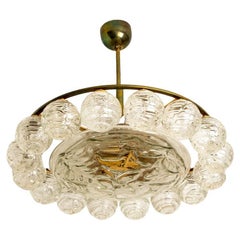 Globe Lights, Wellenglas-Kronleuchter von Doria Leuchten, 1965