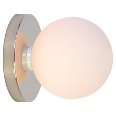 Globe Sconce by Research.Lighting, Níquel pulido, Cristal de 5 pulgadas, Hecho a medida