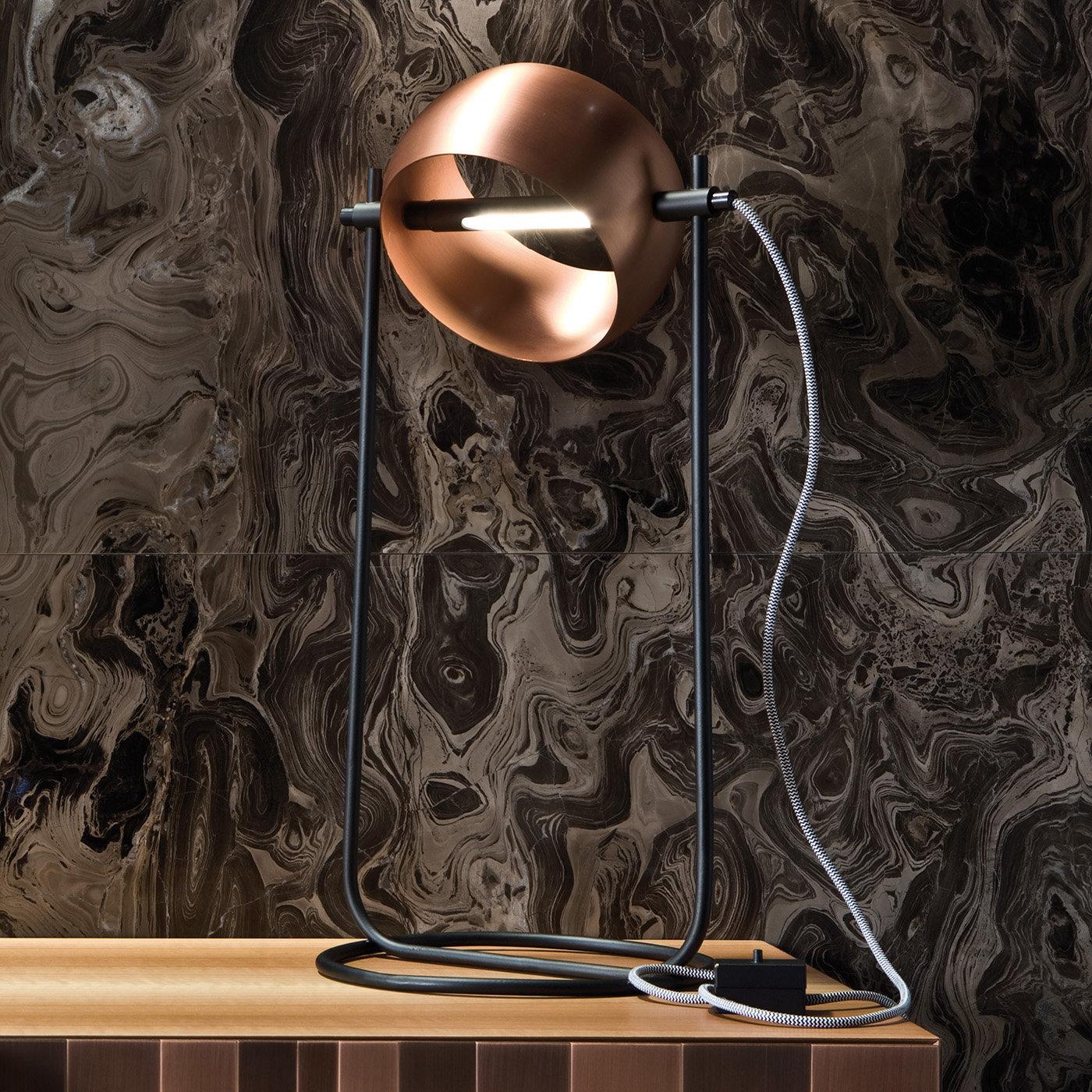 Hand-Crafted Globe Table Lamp by Edoardo Colzani For Sale