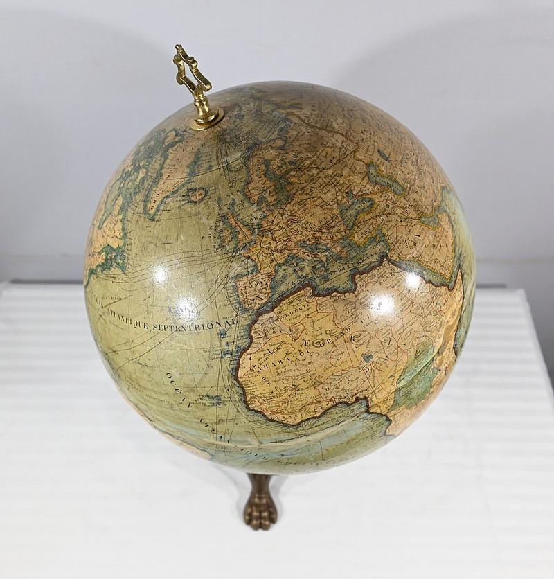 XIXe siècle Globe terrestre en papier lithographié et fonte, J.Lebègue & Cie - Fin 19 en vente