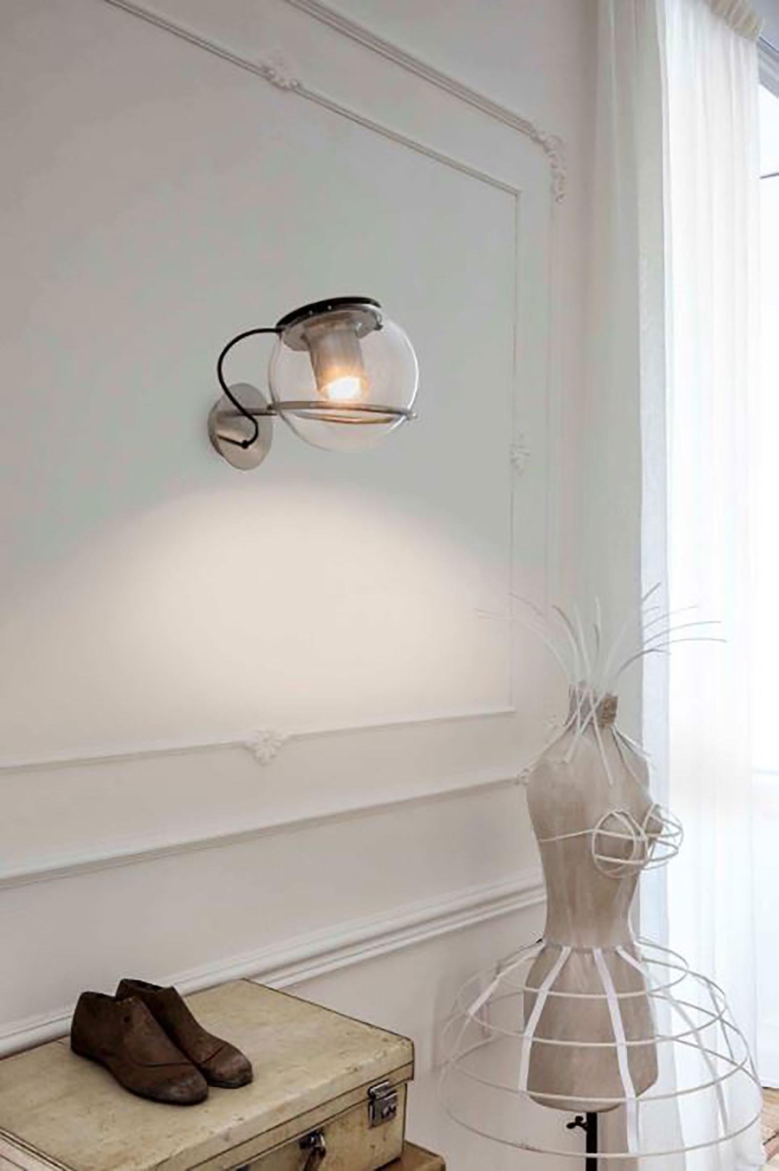 Italian Globe Wall Lamp by Joe Colombo for Oluce For Sale