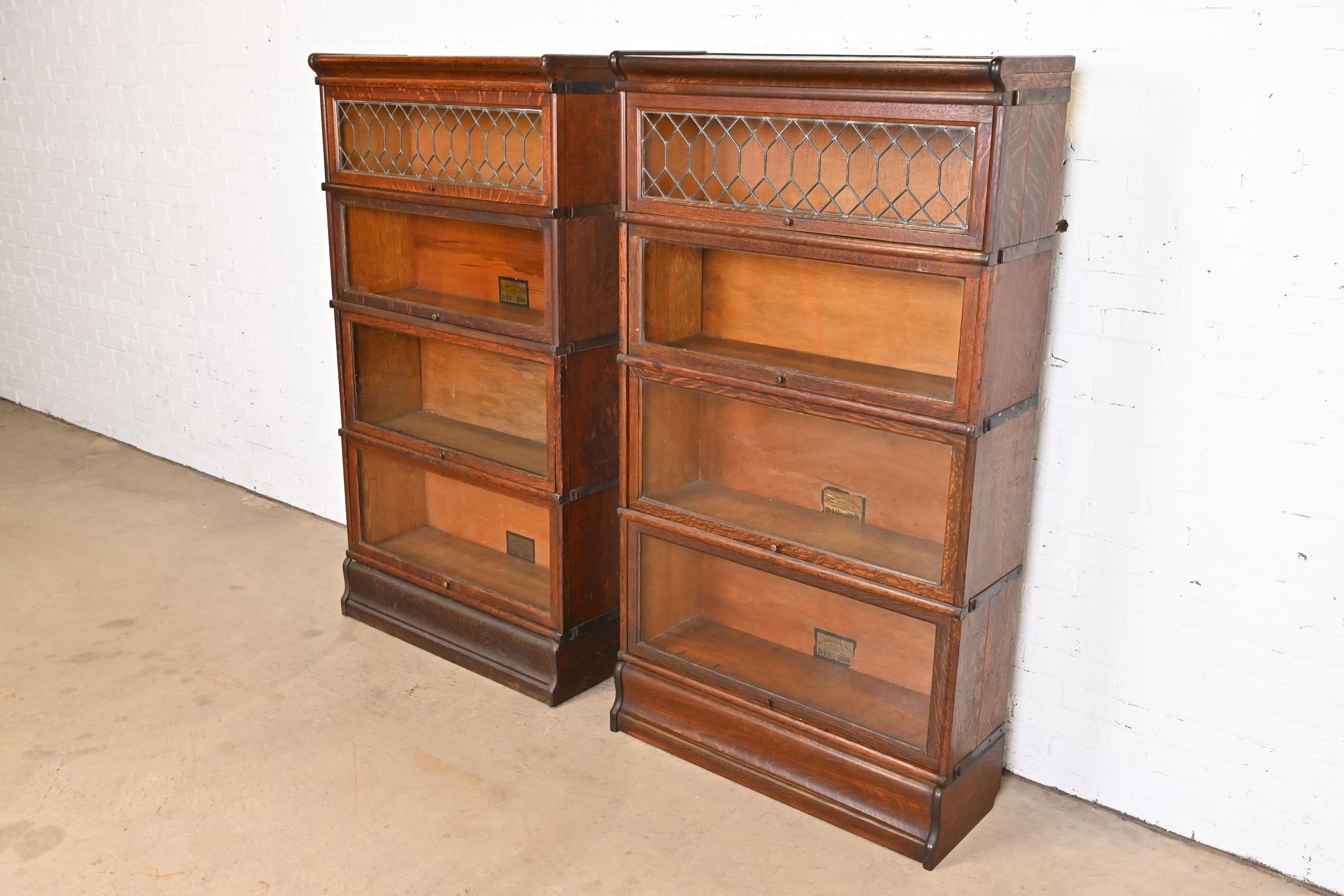 American Globe Wernicke Arts & Crafts Oak Barrister Bookcases With Leaded Glass, Pair