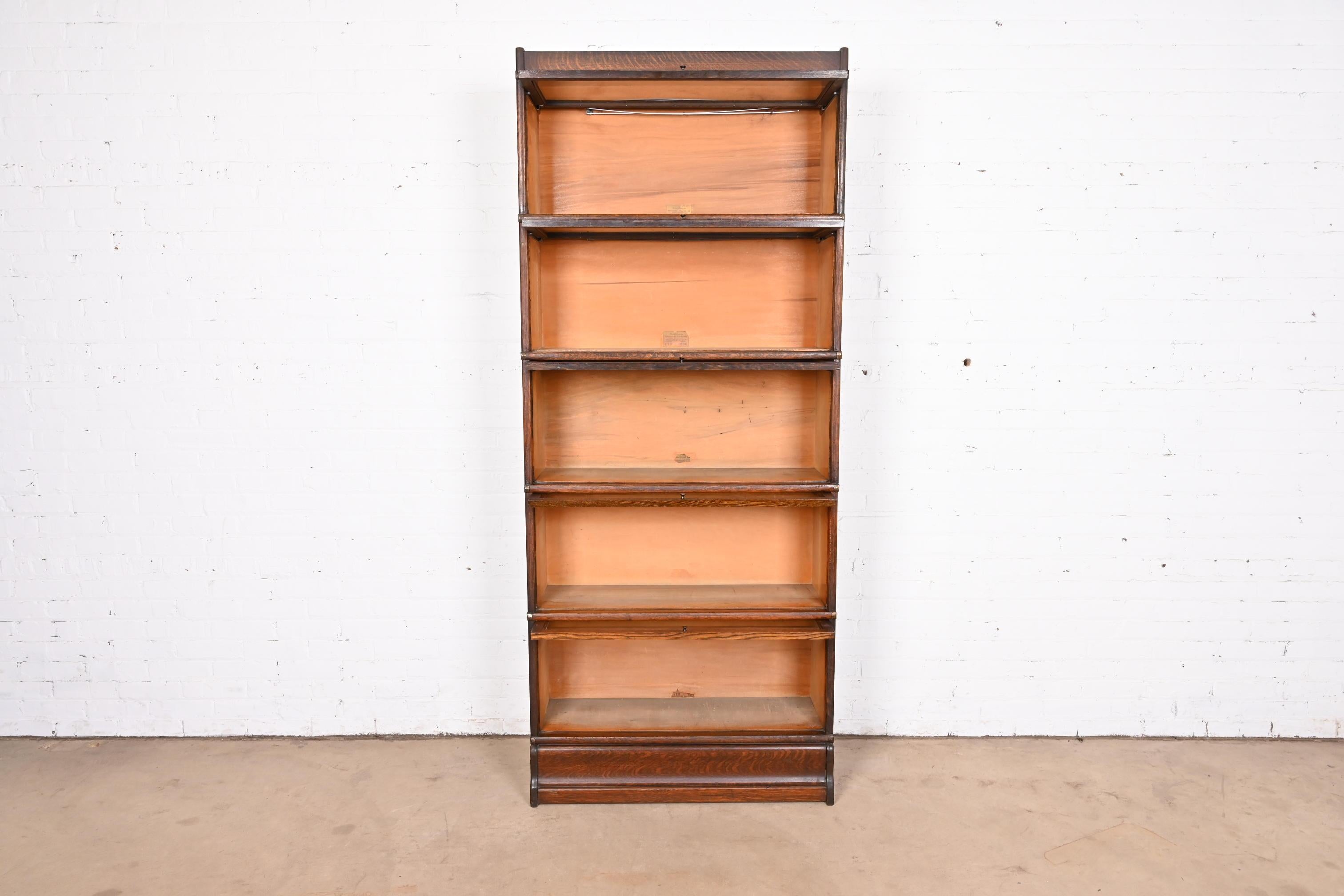 Globe Wernicke Arts & Crafts Oak Five-Stack Barrister Bookcase, Circa 1920s 2