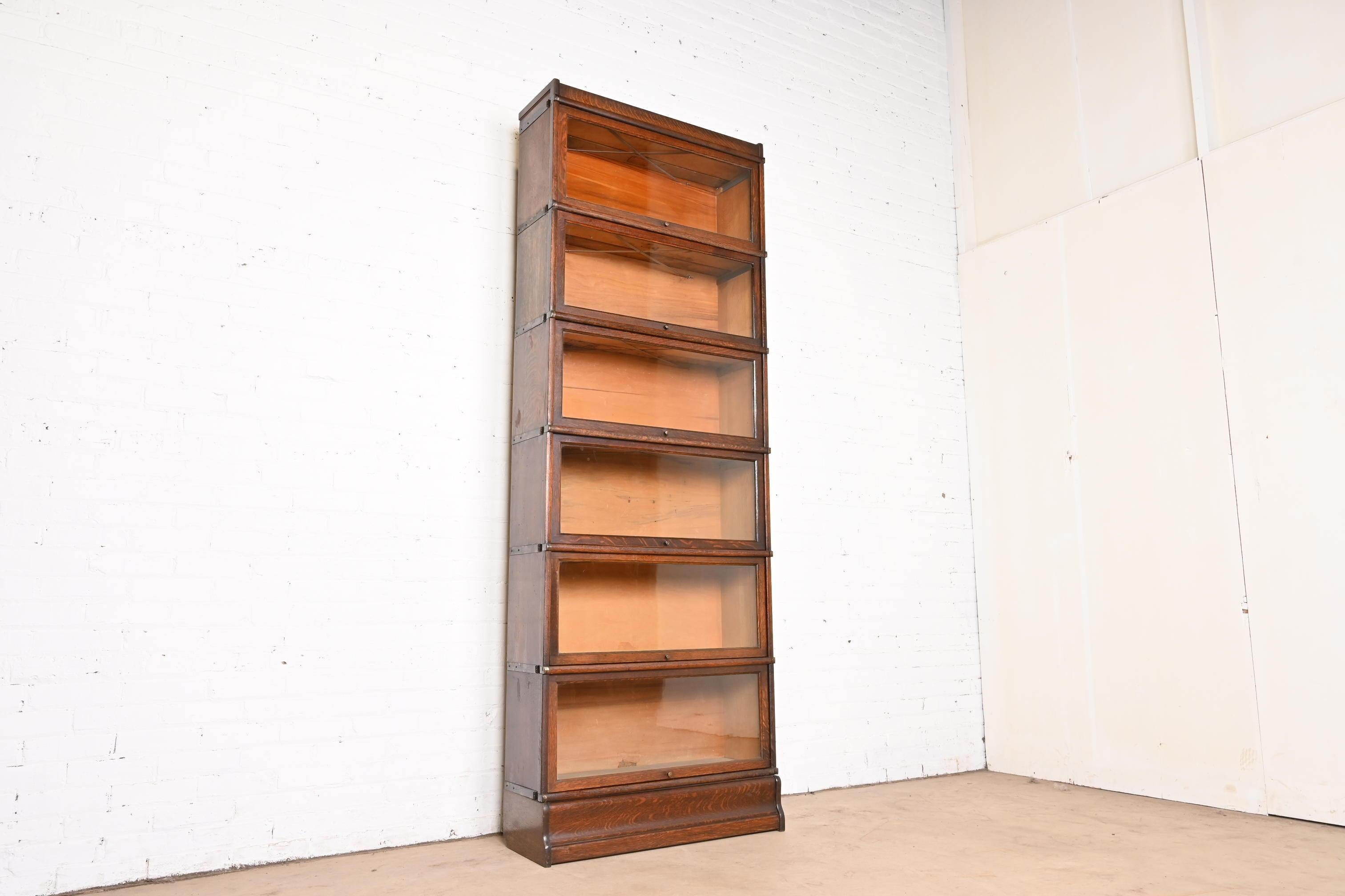 Brass Globe Wernicke Arts & Crafts Oak Six-Stack Barrister Bookcase, Circa 1920s