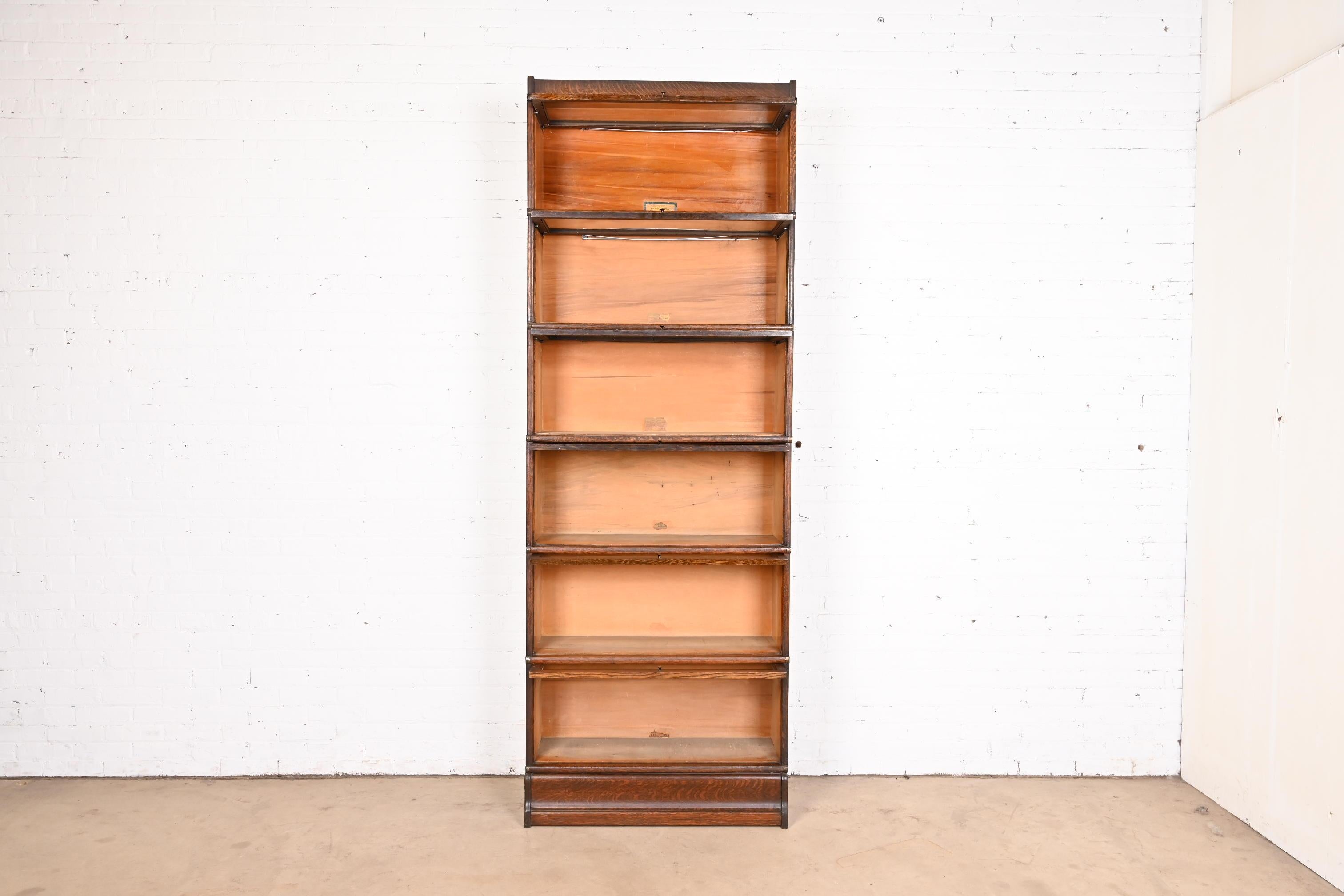 Globe Wernicke Arts & Crafts Oak Six-Stack Barrister Bookcase, Circa 1920s 2