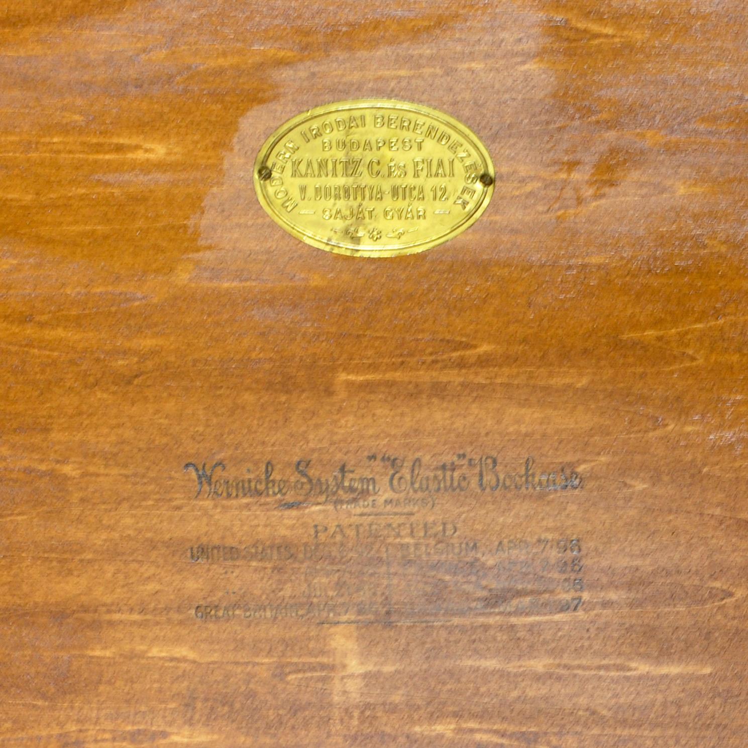 Globe Wernicke Bookcase, Circa 1900 at 1stDibs